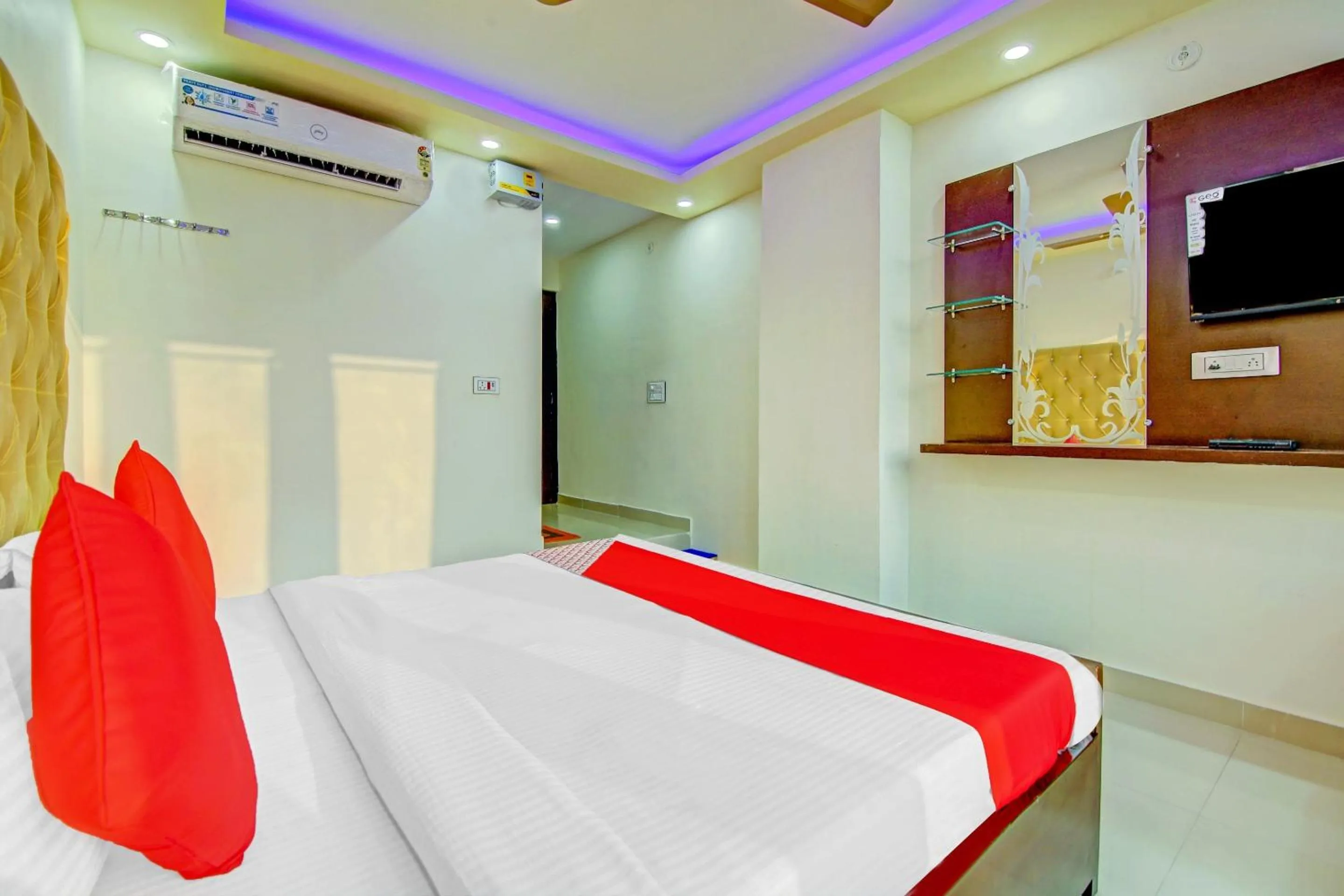 Bedroom, Bed in Hotel O Island