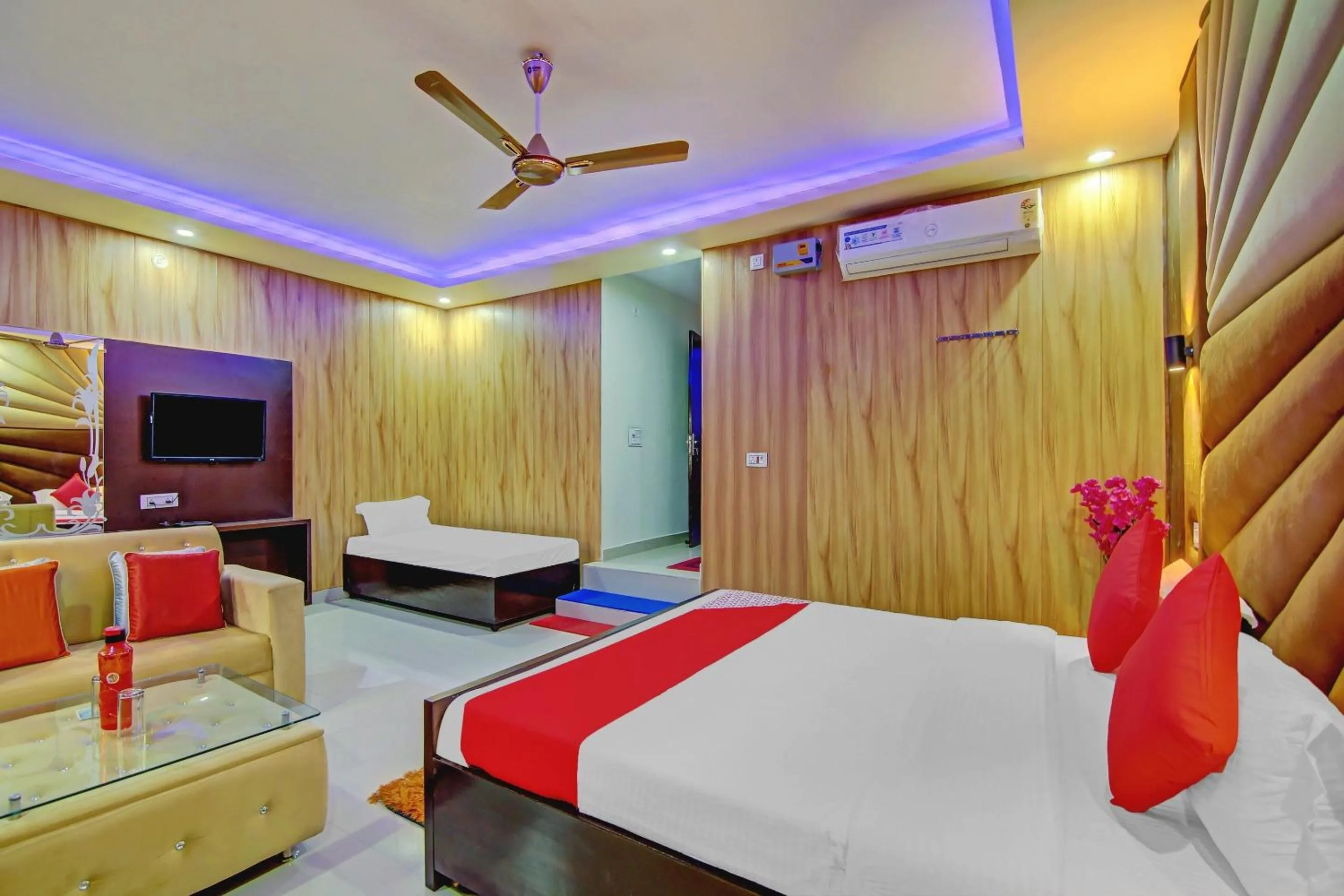 Bedroom, Bed in Hotel O Island