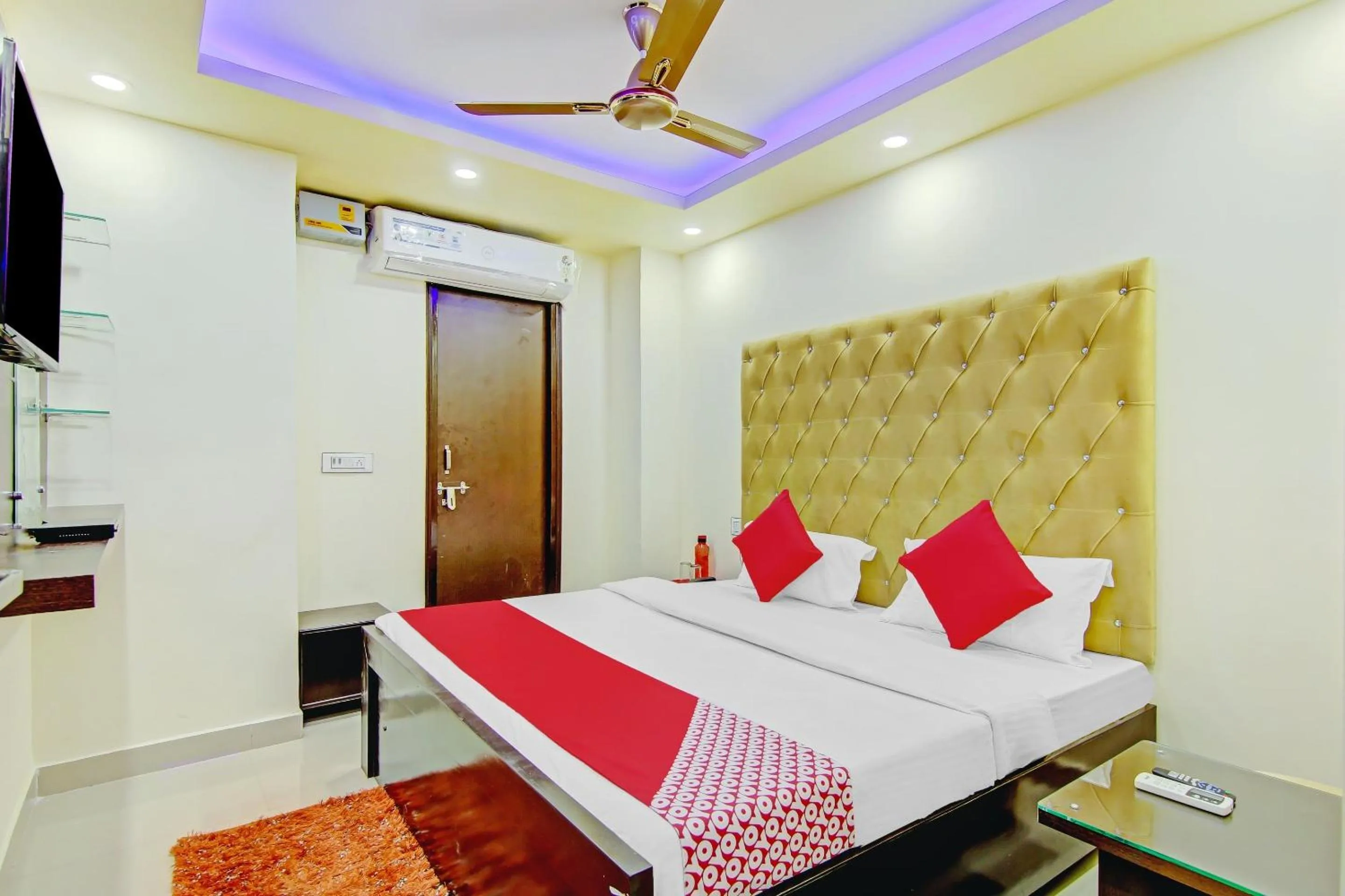 Bedroom, Bed in Hotel O Island