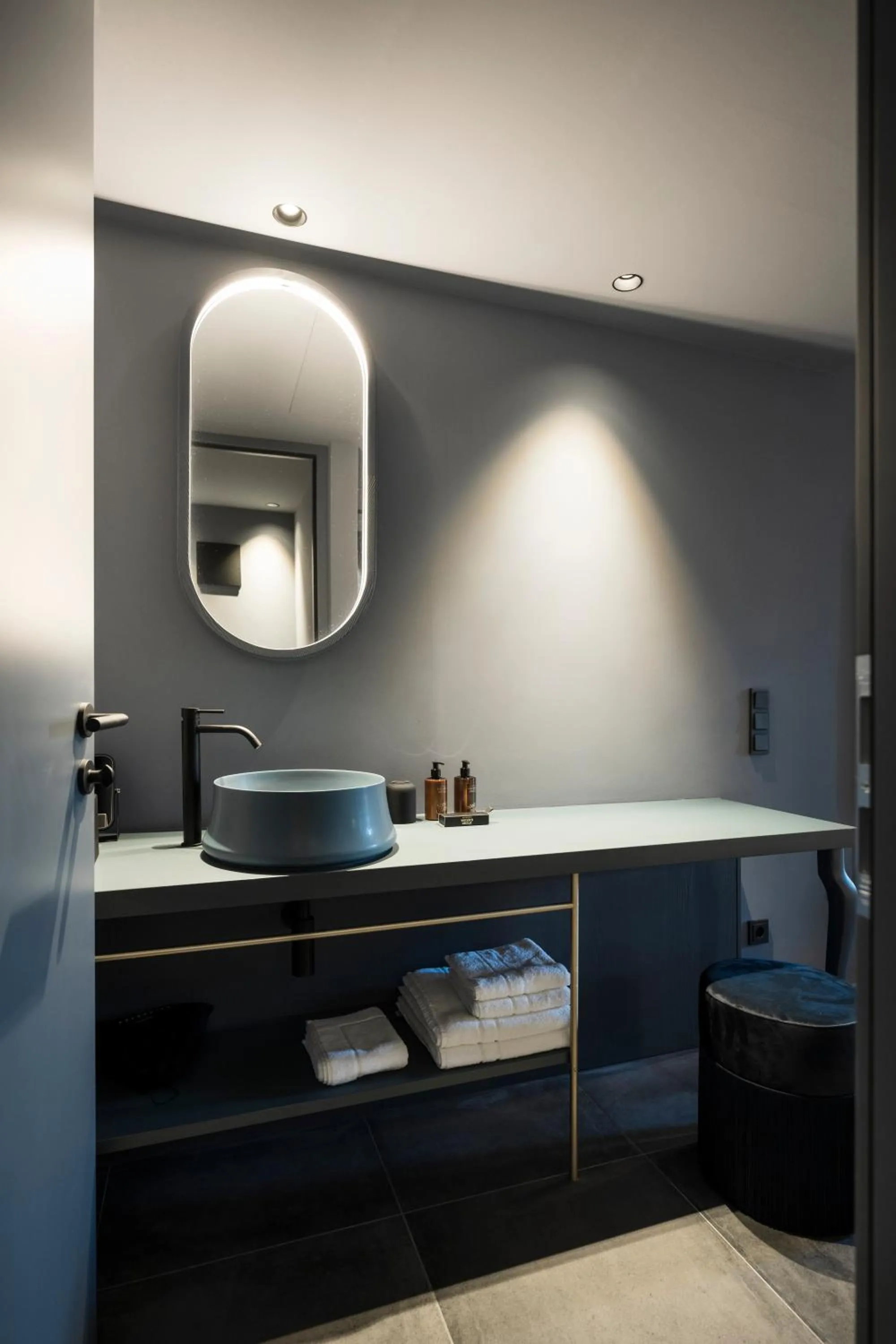 Bathroom in Altstadthotel Weisses Kreuz