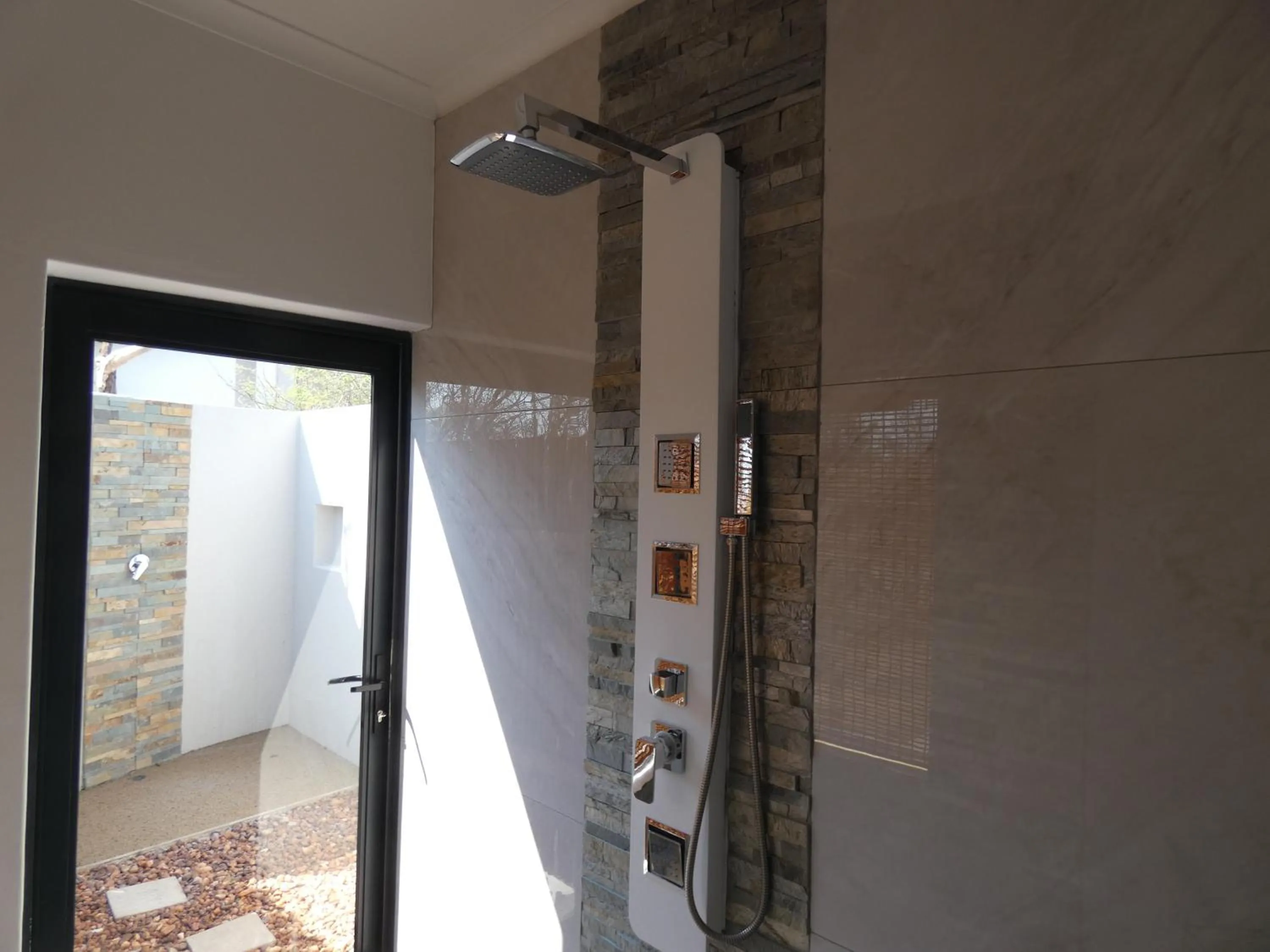 Gem In The Bush Lodge