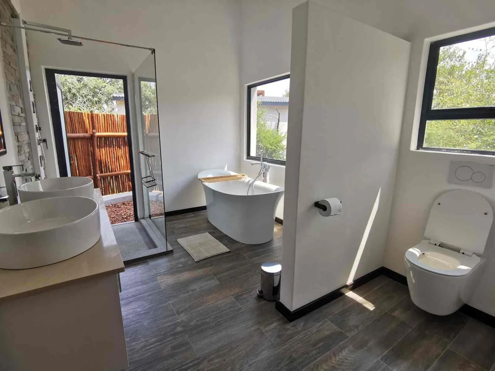 Bathroom in Gem In The Bush Lodge