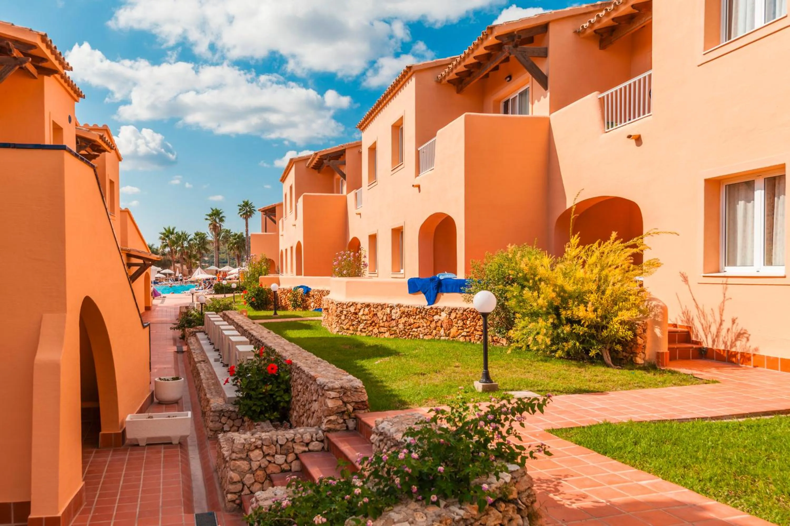 Property building in Arenas de Son Bou