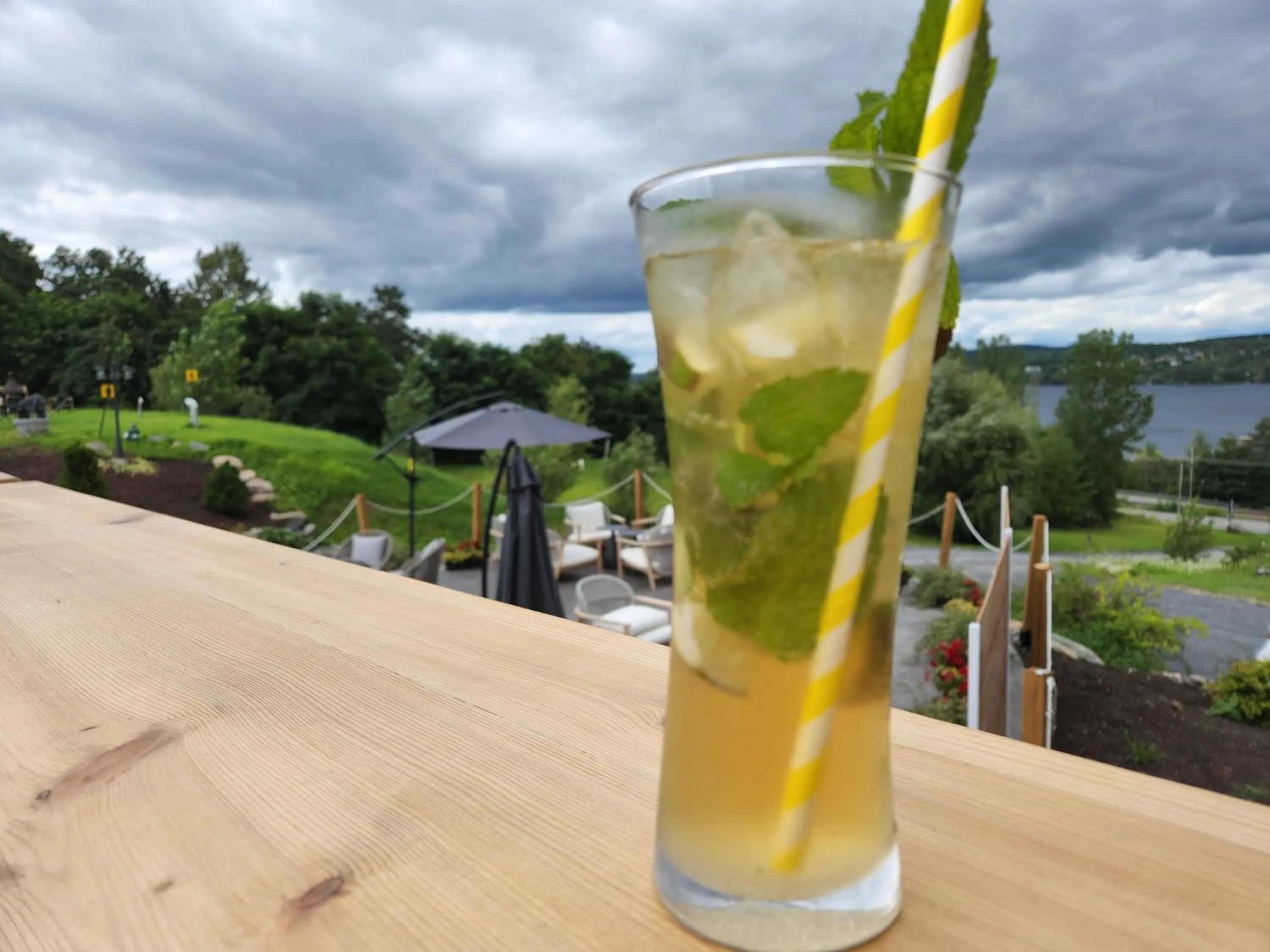 Patio in Au Sommet du Lac Magog