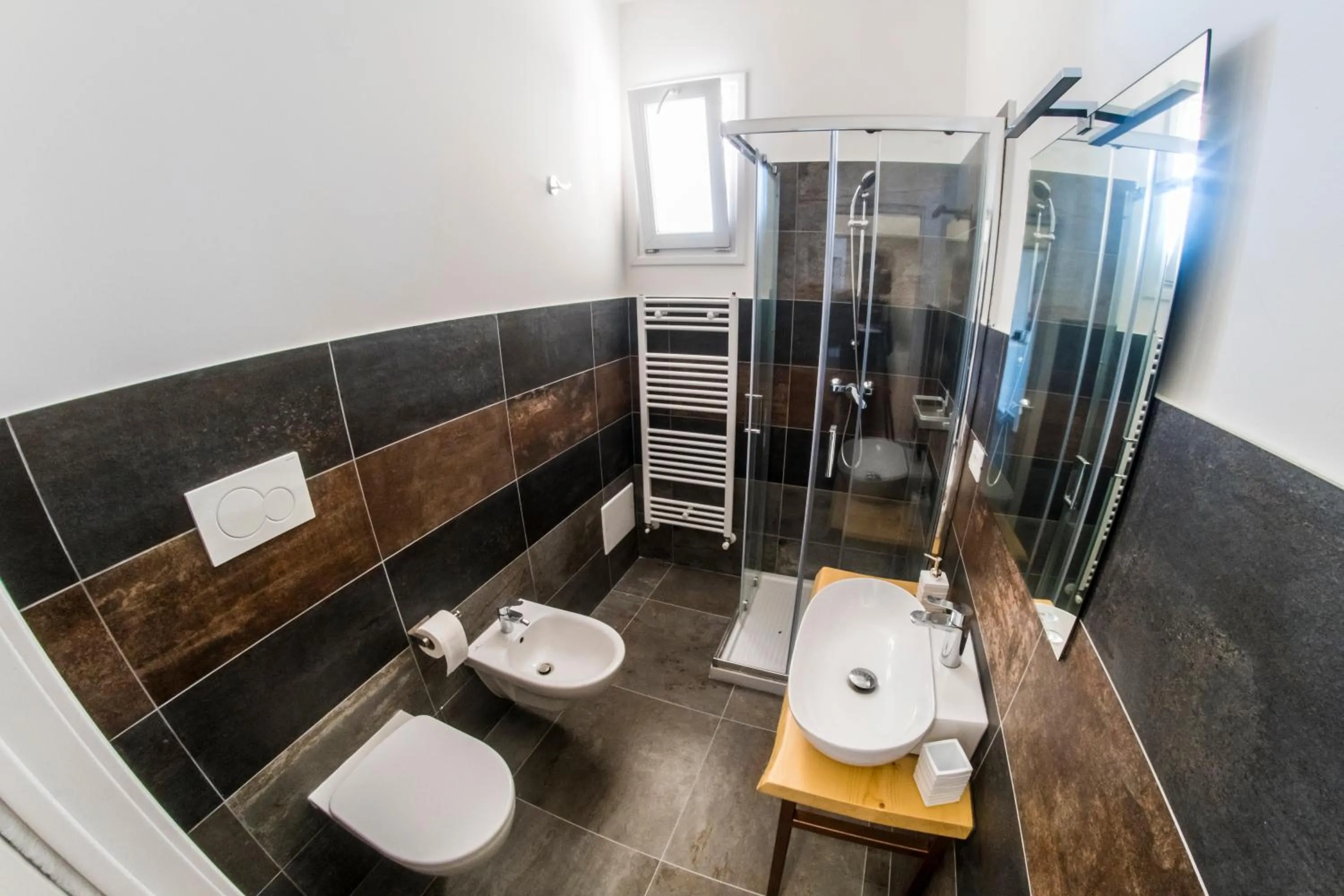 Bathroom in Elements Rooms