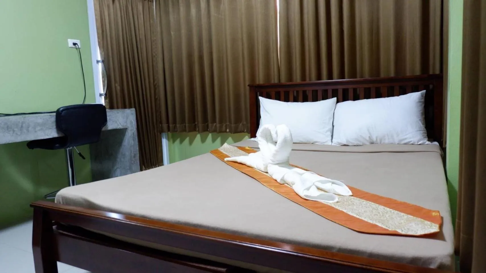 Bed in Amazon Resort