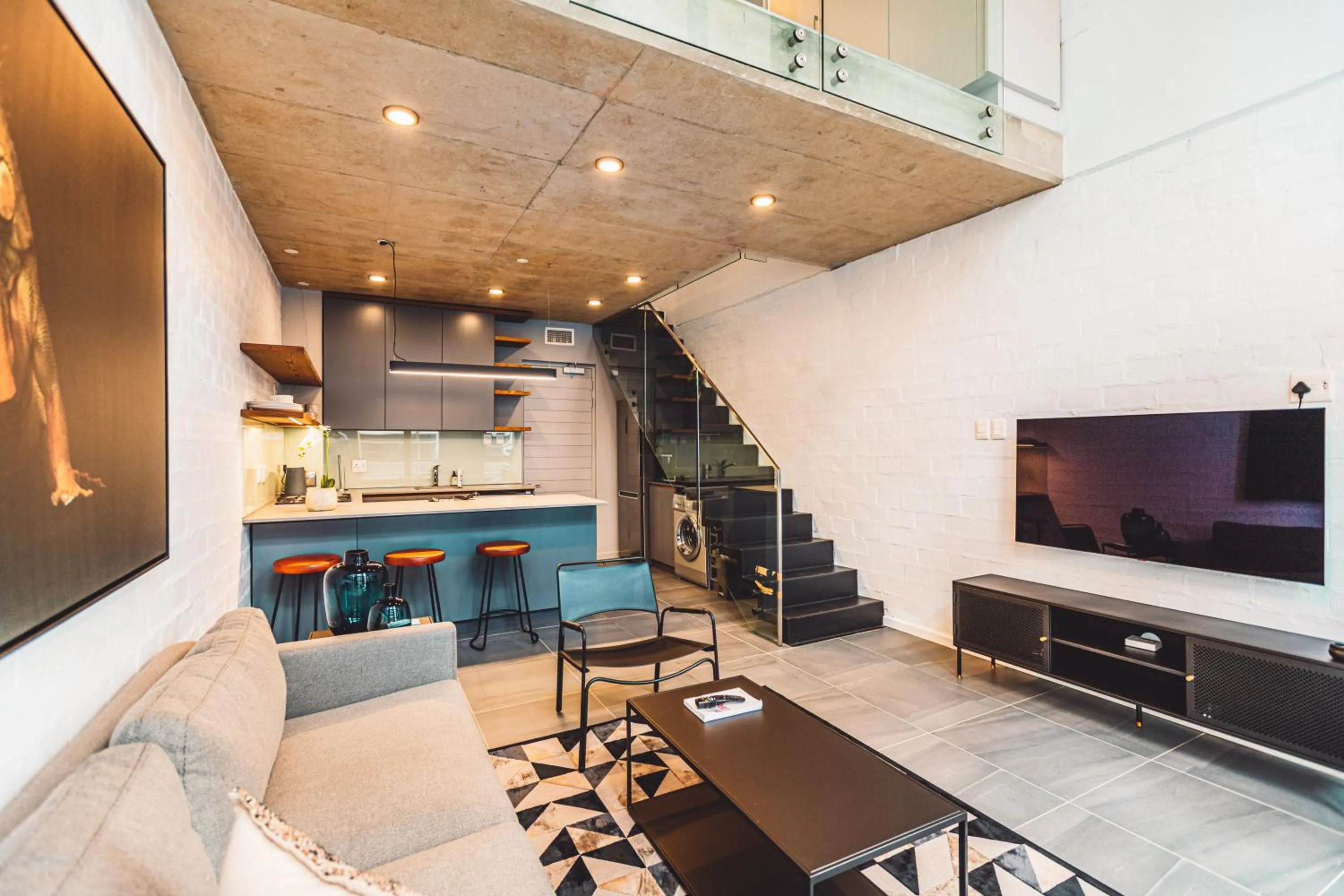 TV and multimedia in Umhlanga Arch Properties