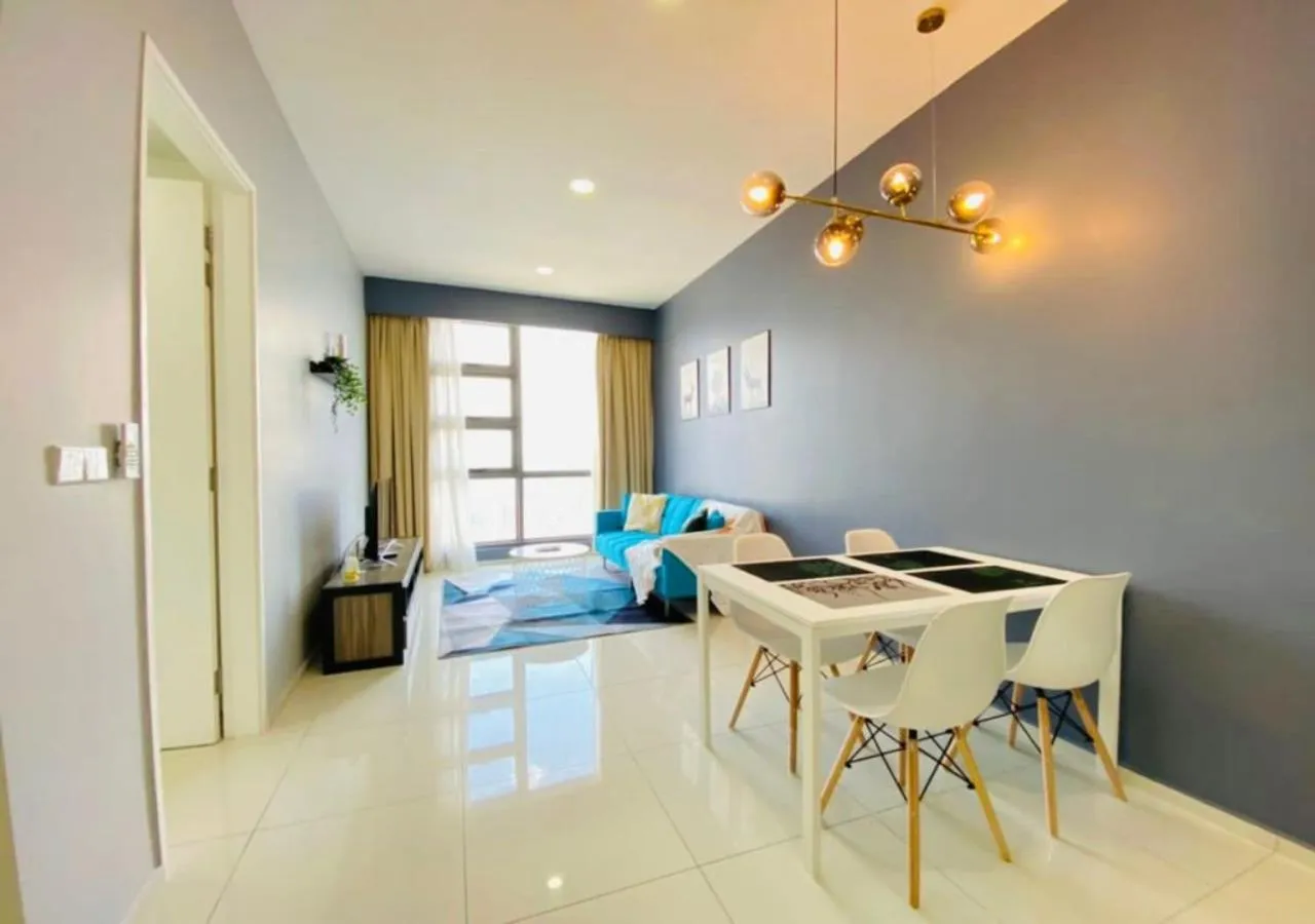 Robertson PanoramaKL Suites