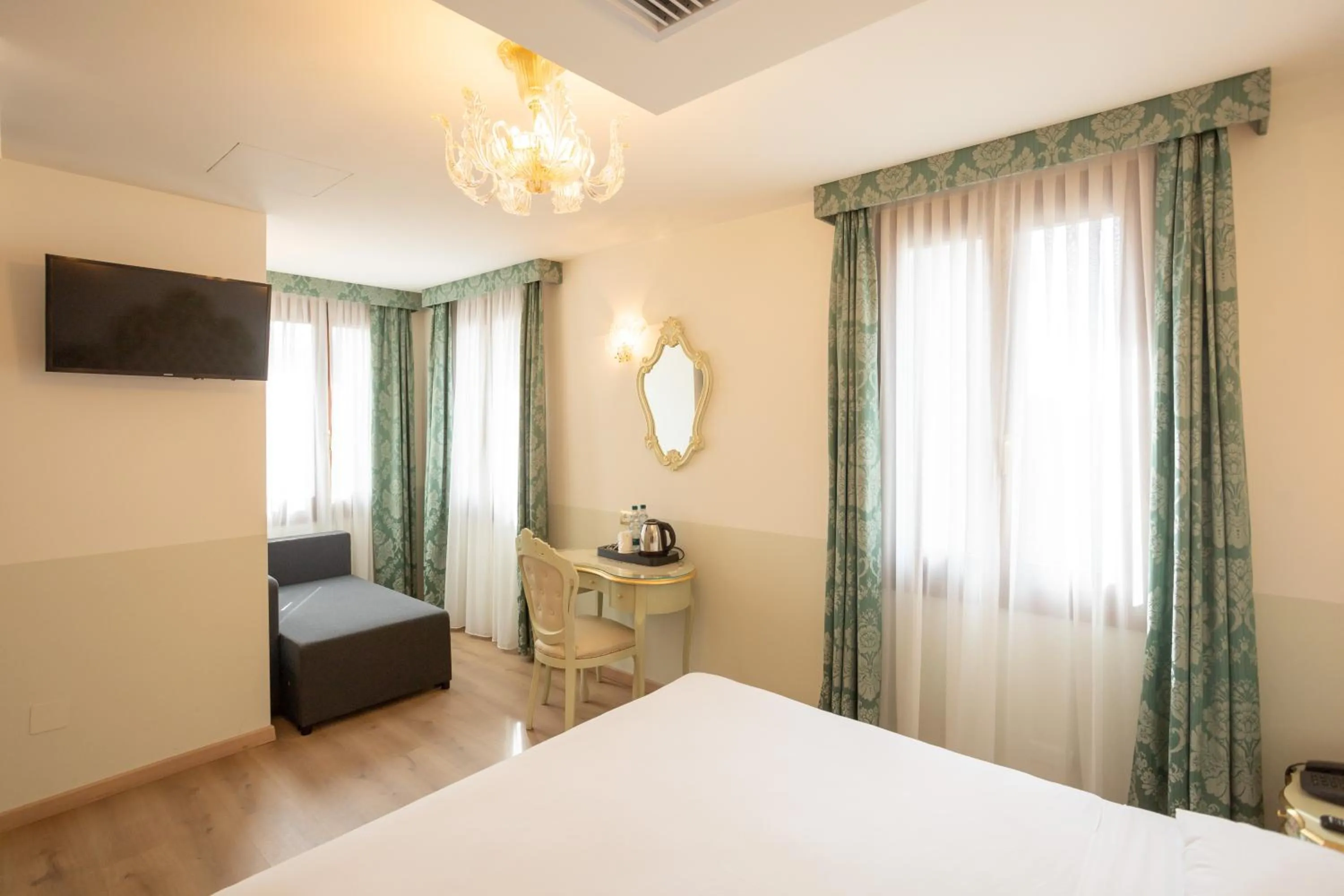 Bedroom, Bed in Duomo Boutique Hotel