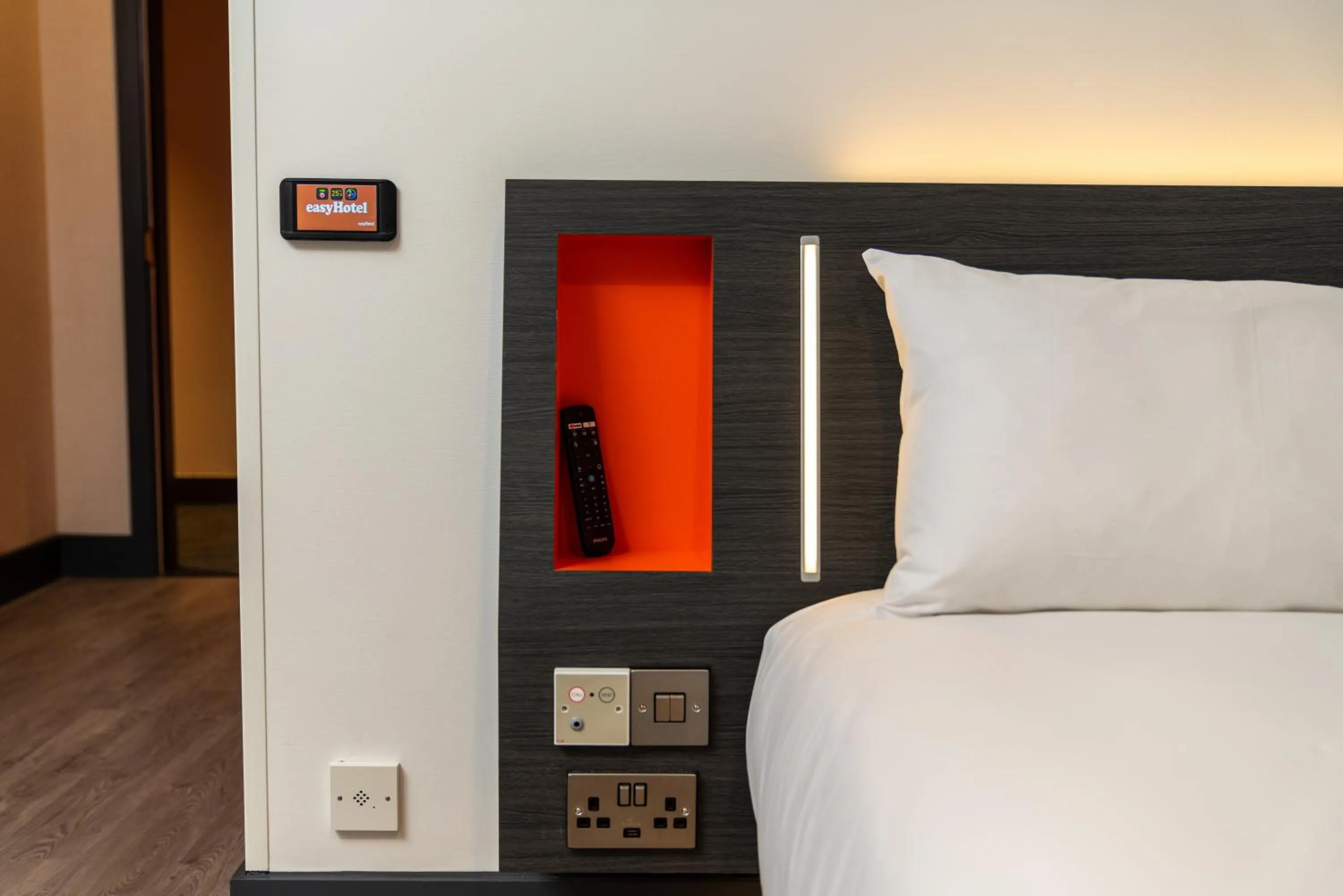 Bed in easyHotel Oxford