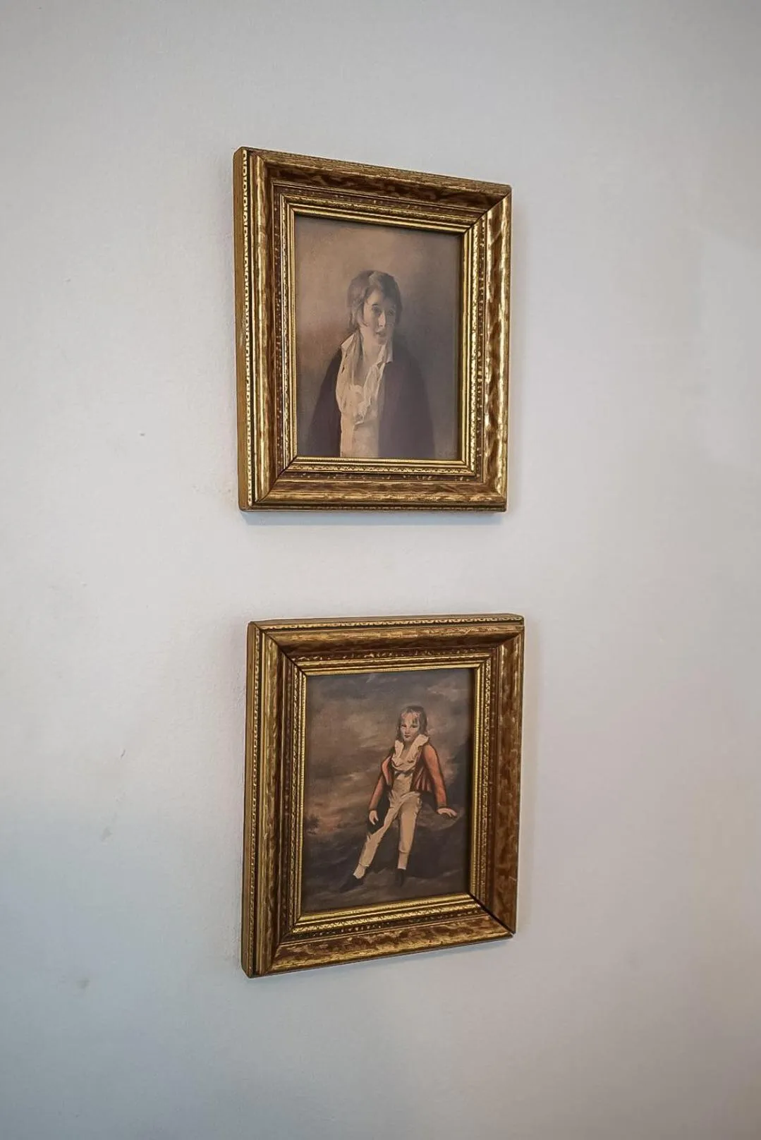 Decorative detail in Grandison Inn