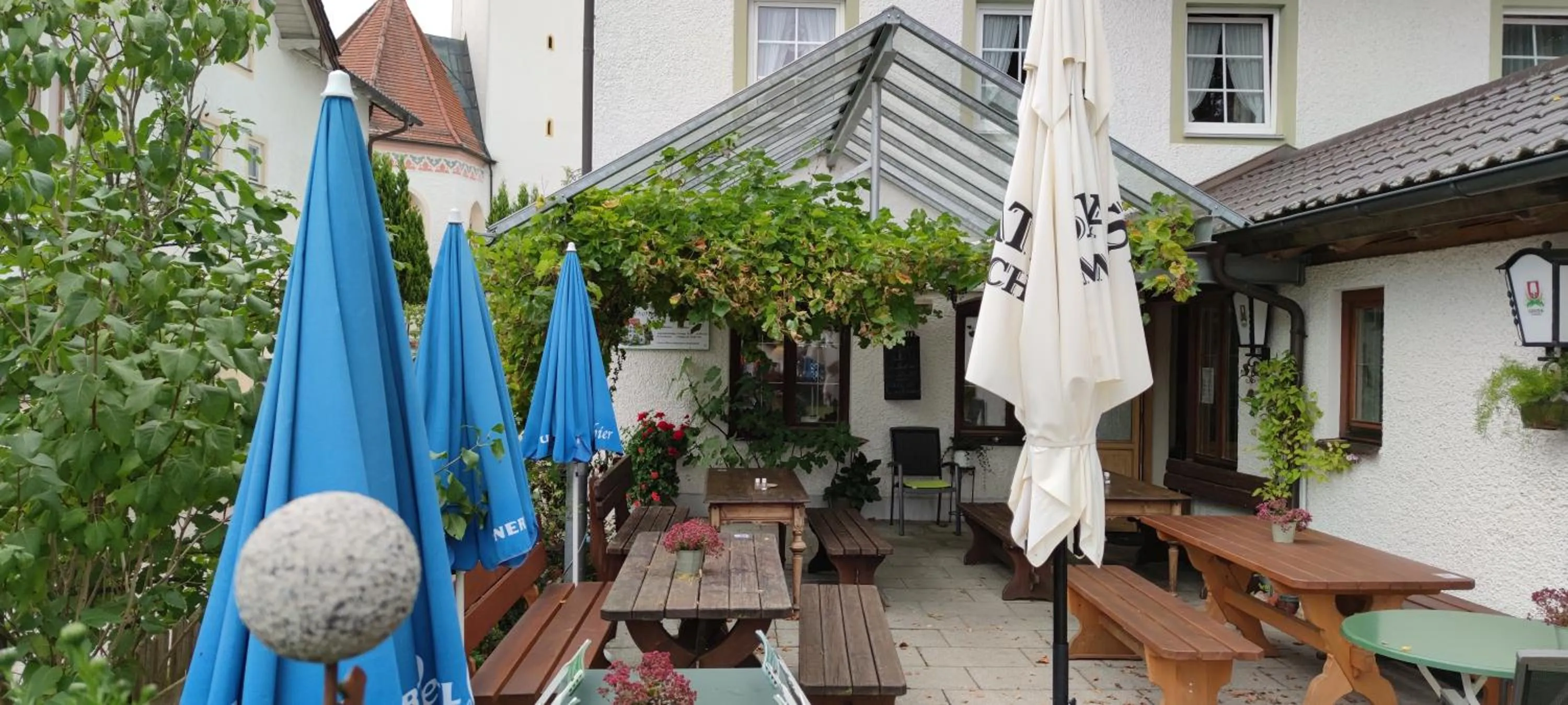 Restaurant/places to eat in Gasthof zur Post