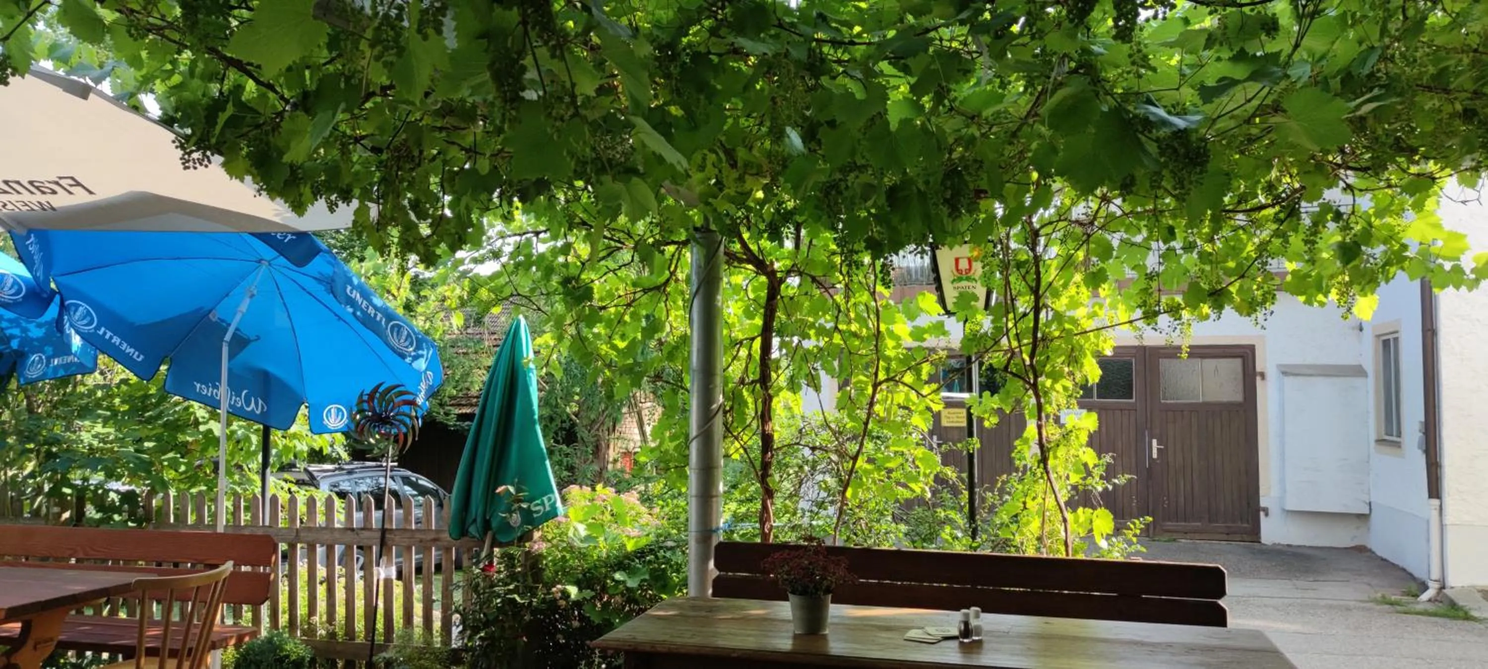 Restaurant/places to eat in Gasthof zur Post