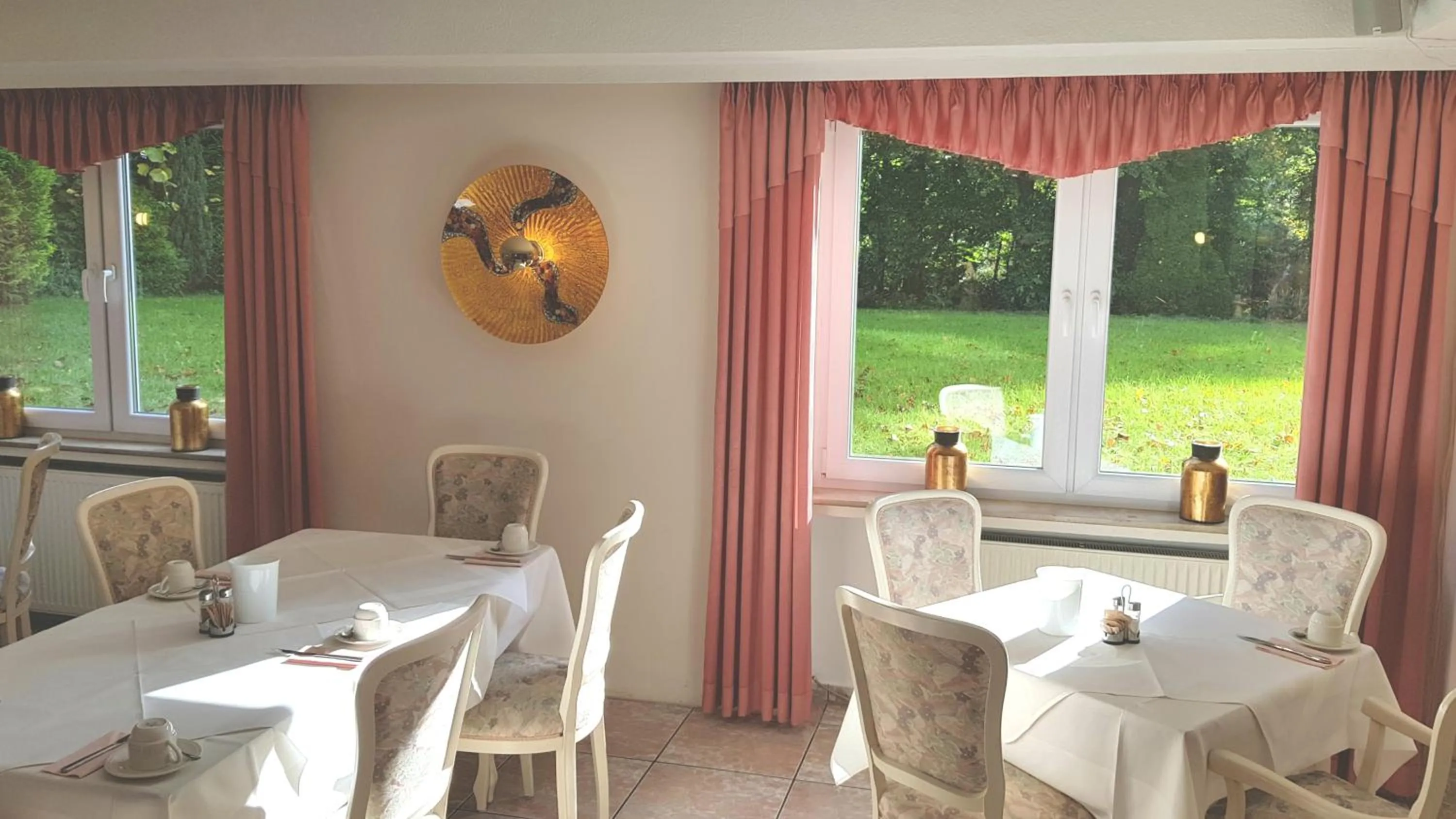 Restaurant/places to eat in Wald-Hotel