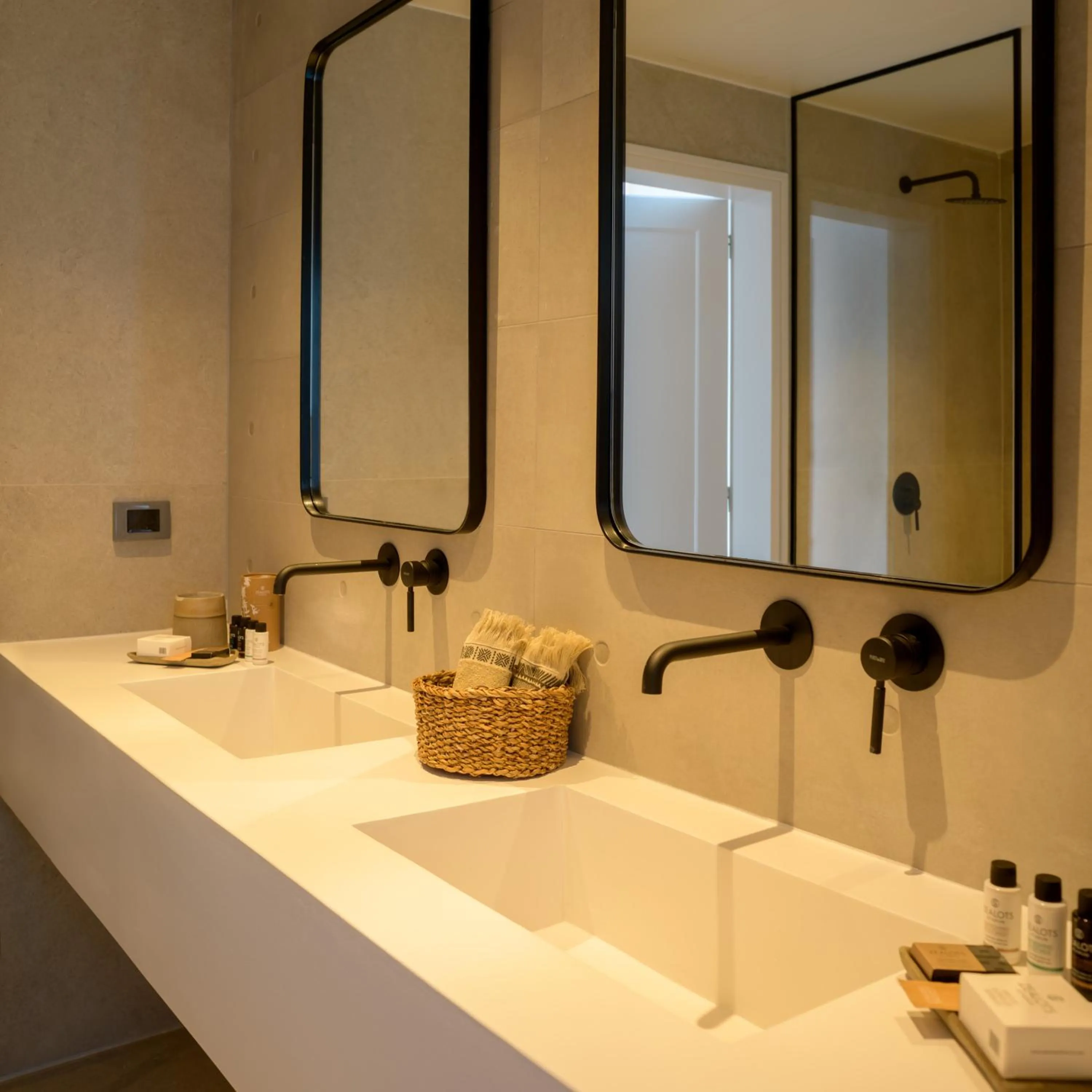Bathroom in Lithi Luxury Retreat