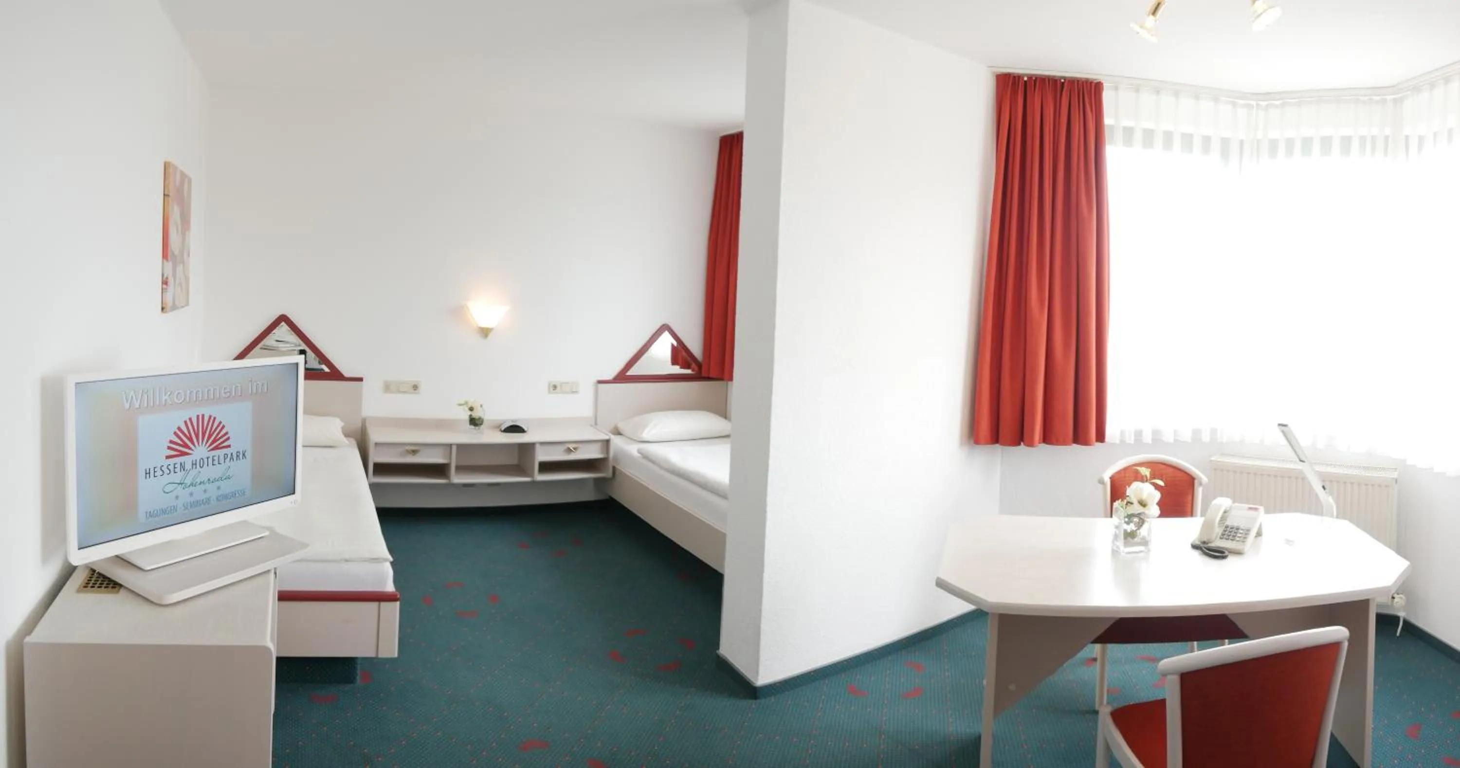 Photo of the whole room, Bed in Hessen Hotelpark Hohenroda