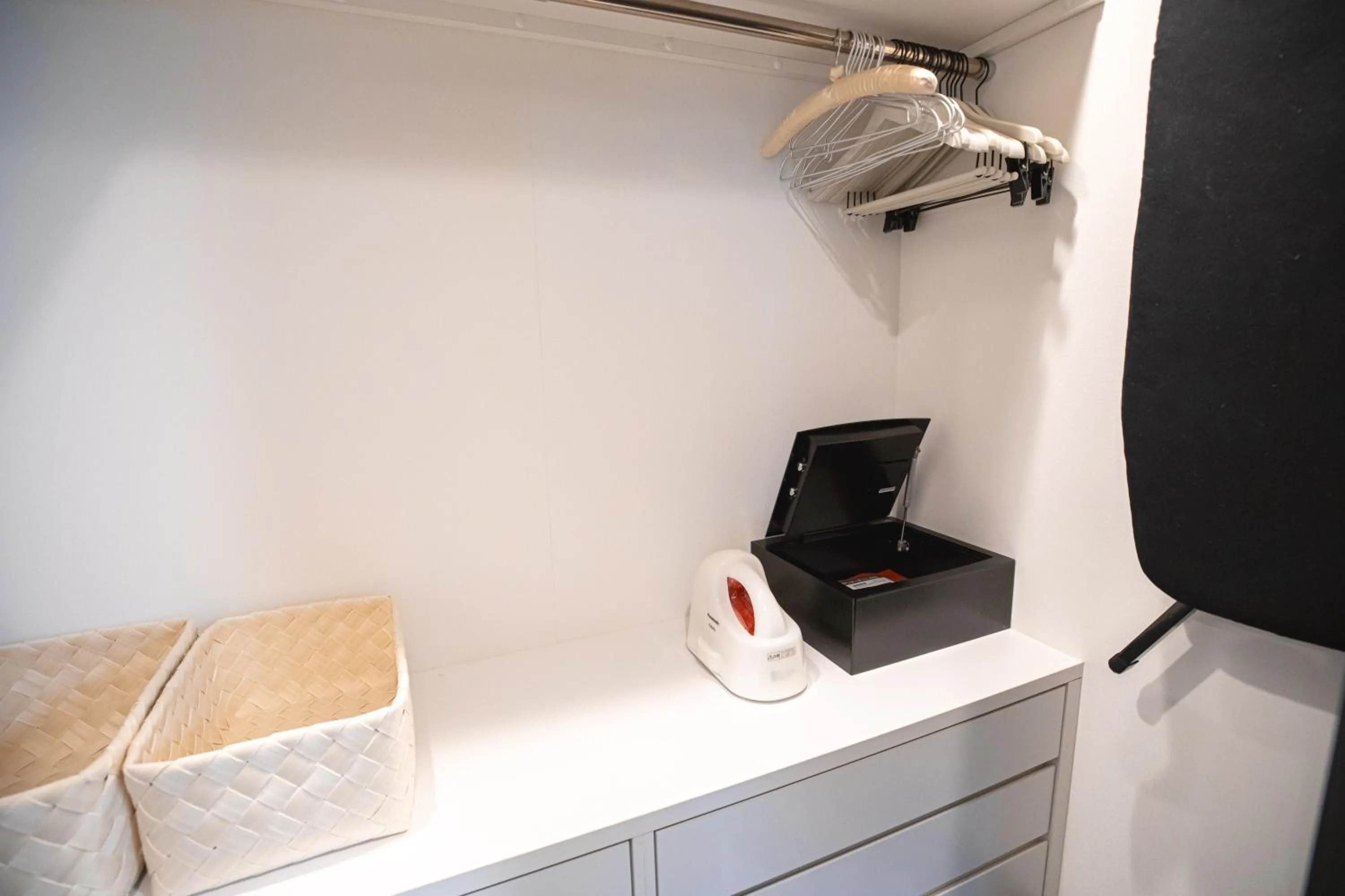 Photo of the whole room in GOLD STAY Nagoya Osu