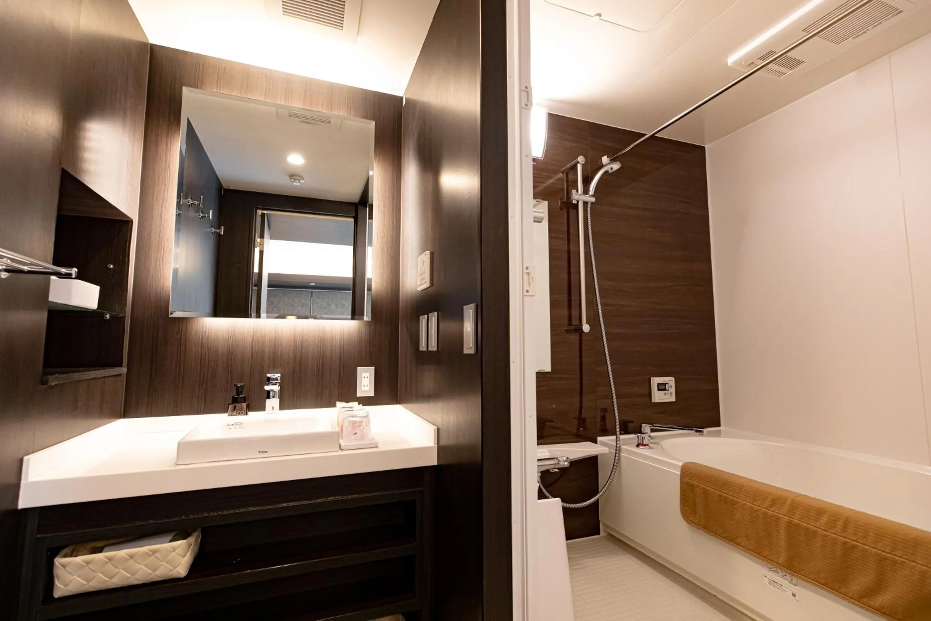 Bathroom in GOLD STAY Nagoya Osu