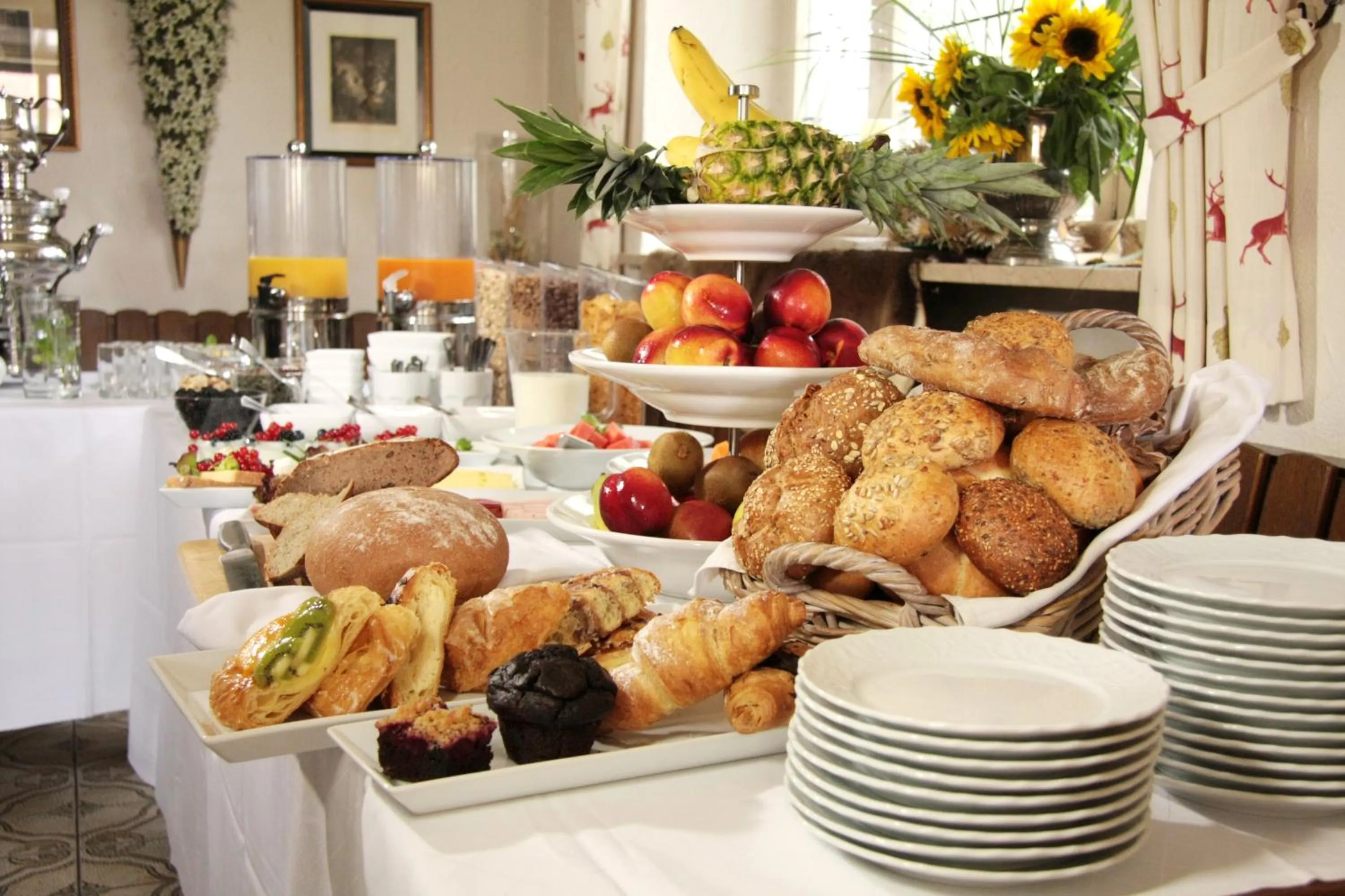 Food in Hotel Gasthof Alte Post - Restaurant offen