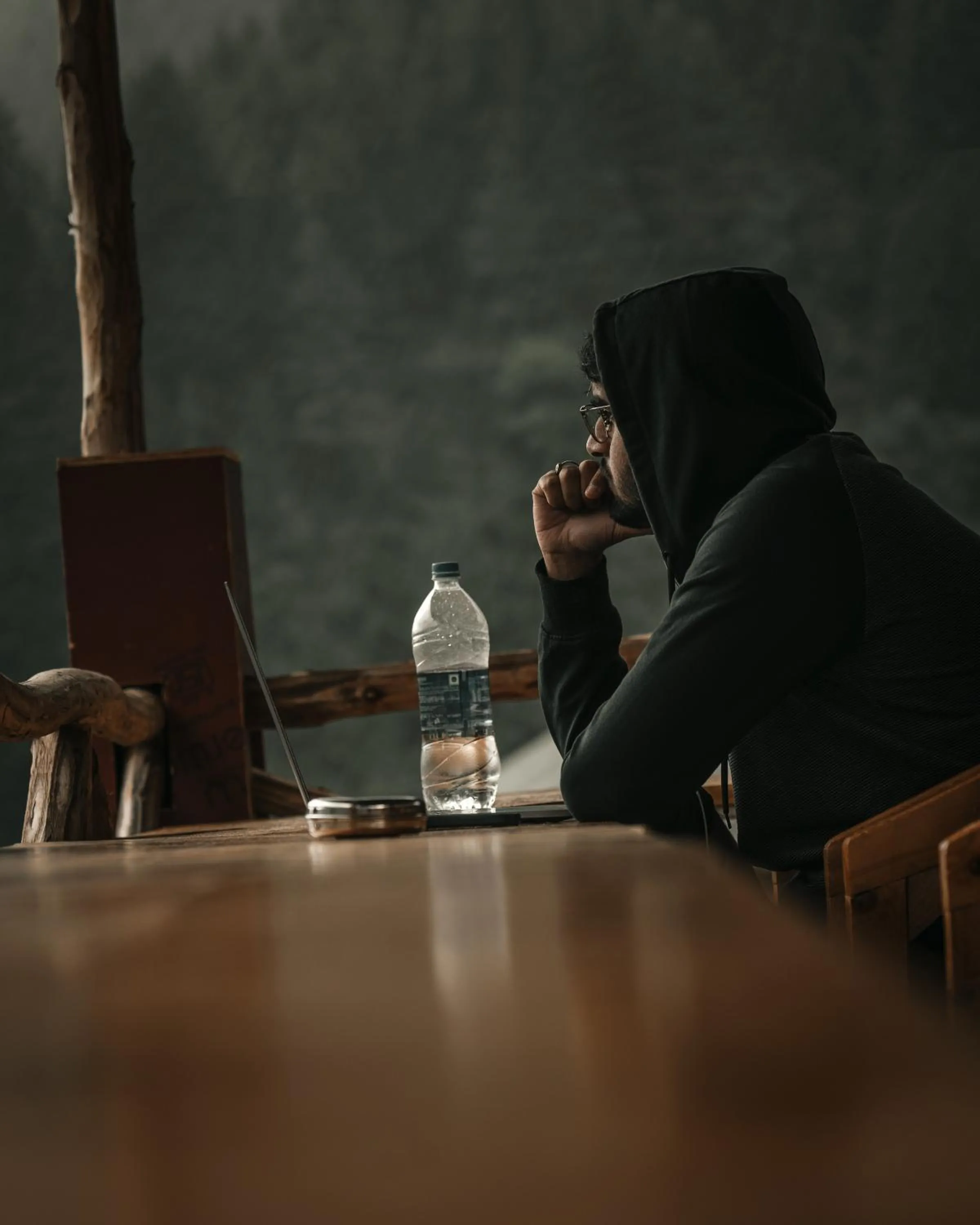 Meeting/conference room in Jungle by sturmfrei Manali