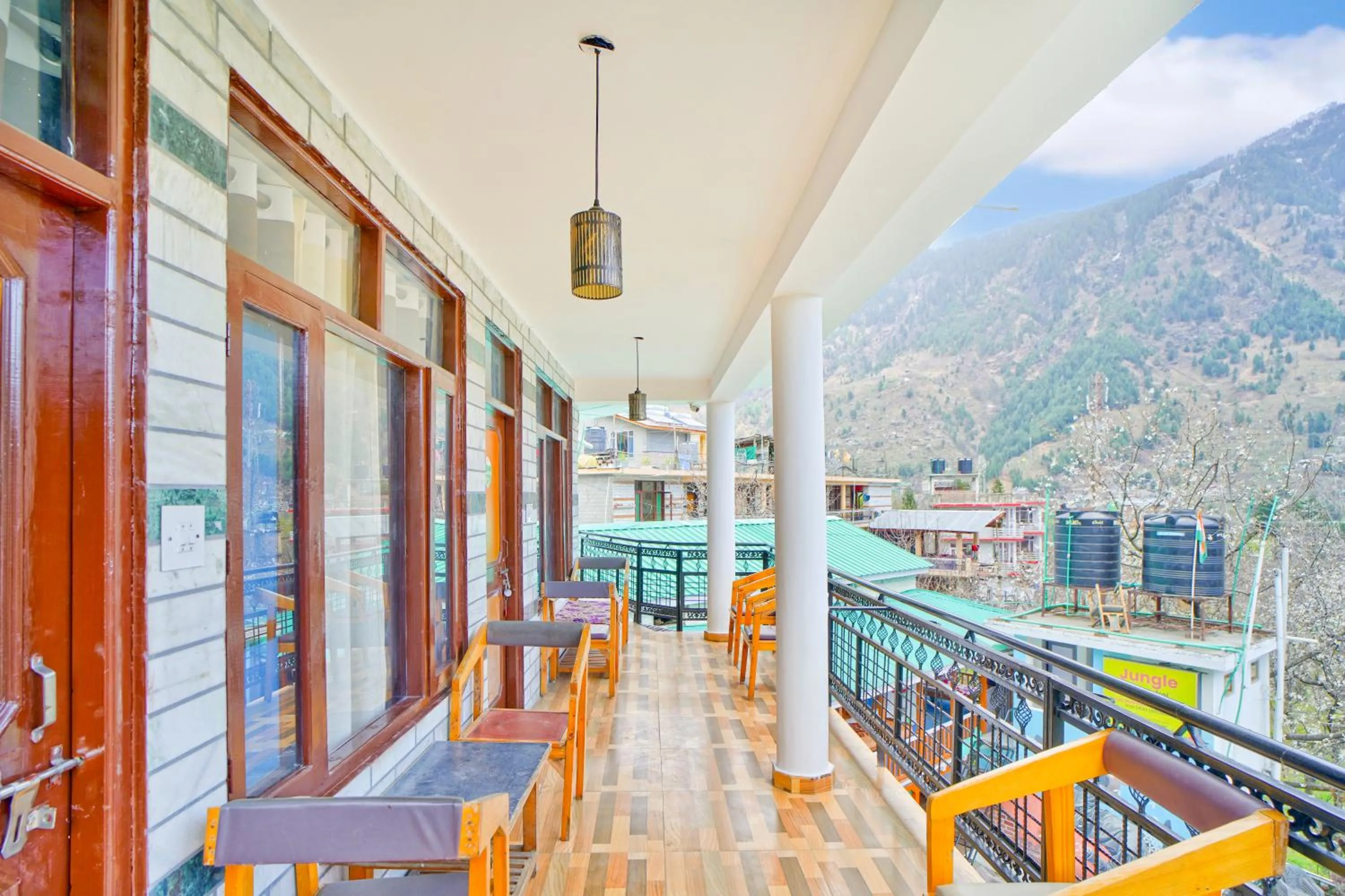 Balcony/Terrace in Jungle by sturmfrei Manali