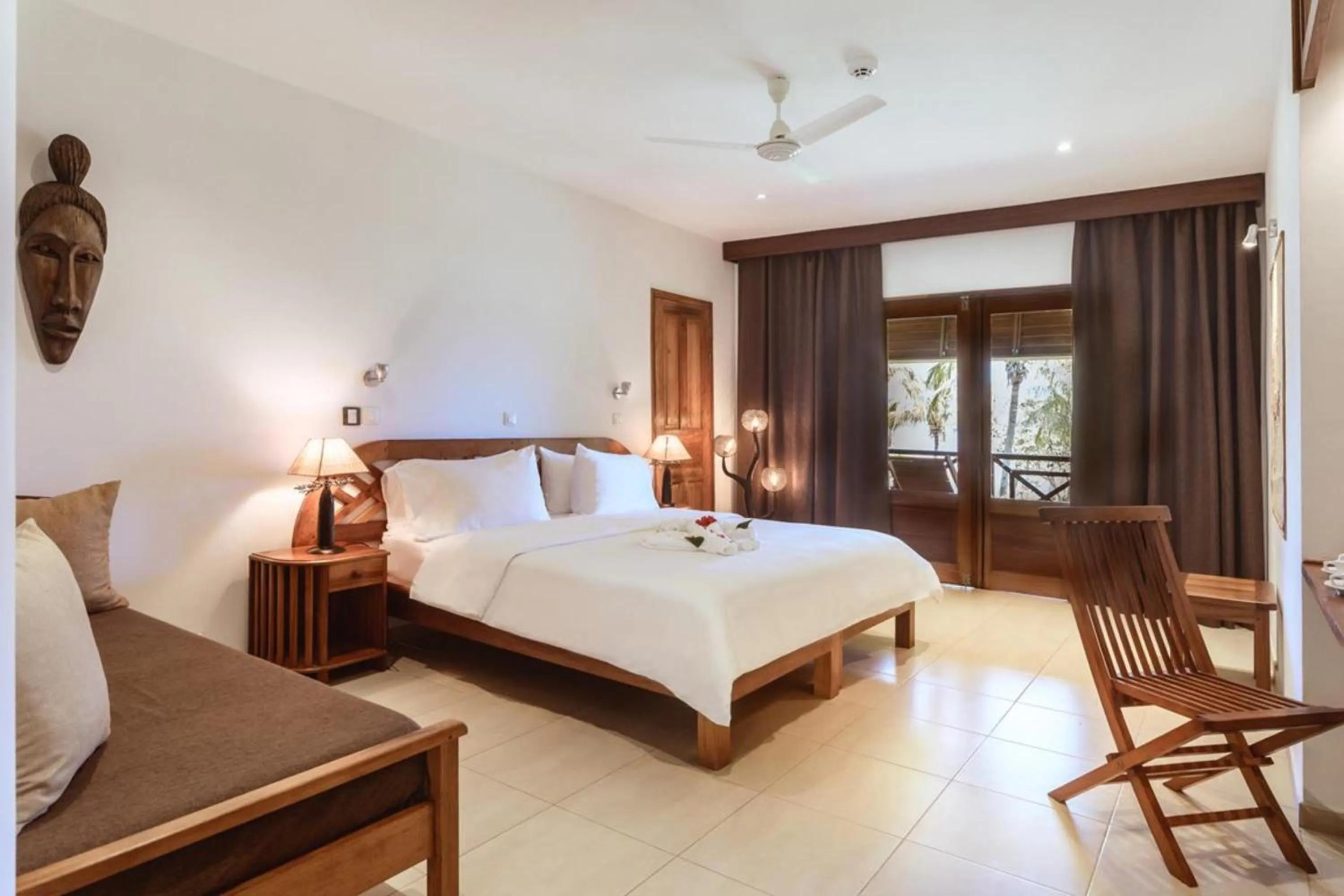 Bed in Vanila Hotel & Spa