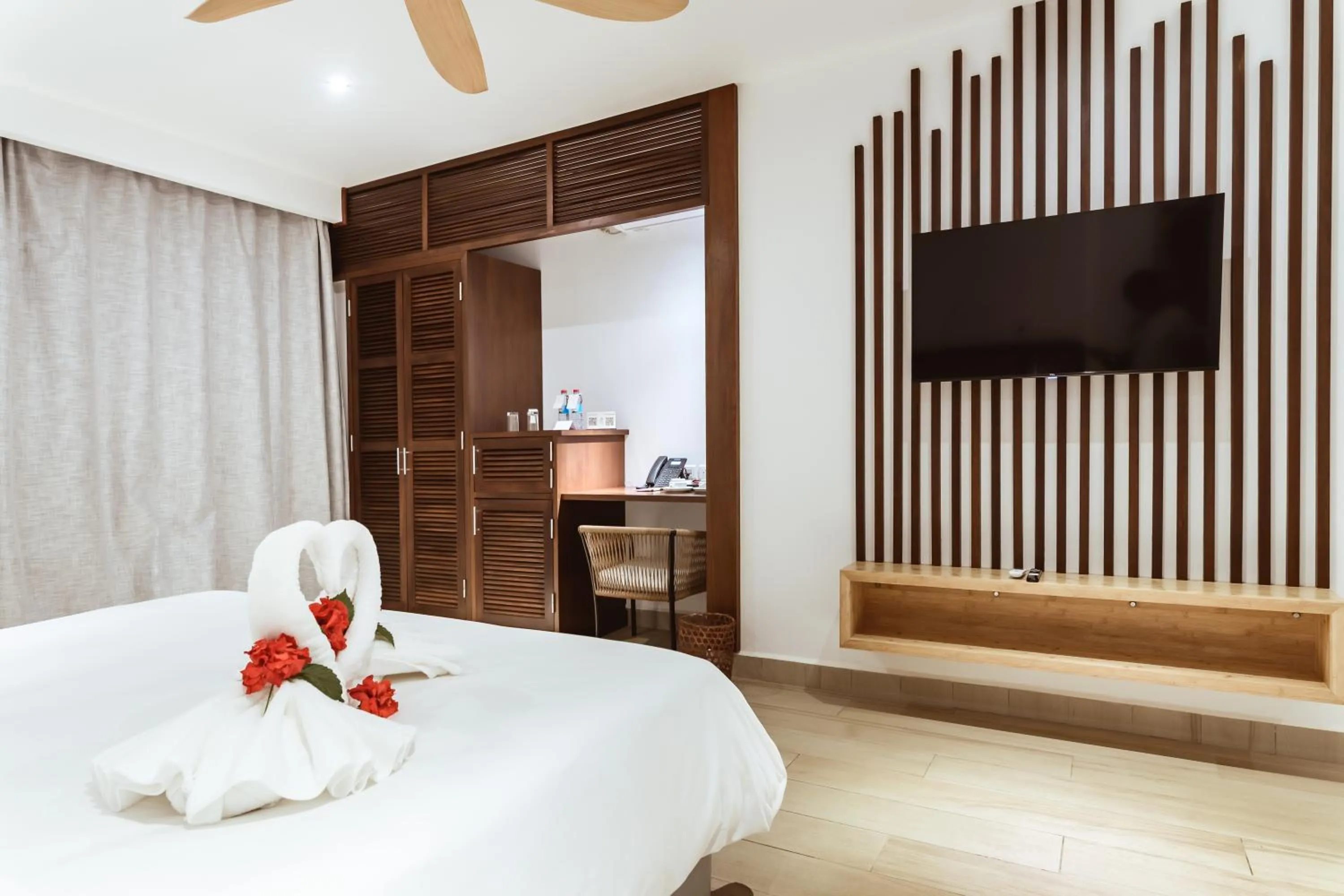 Bed in Vanila Hotel & Spa