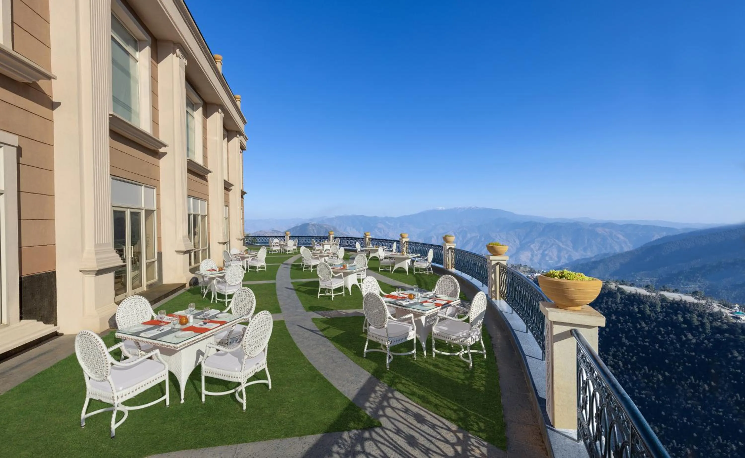 Restaurant/places to eat in Welcomhotel by ITC Hotels, Tavleen, Chail