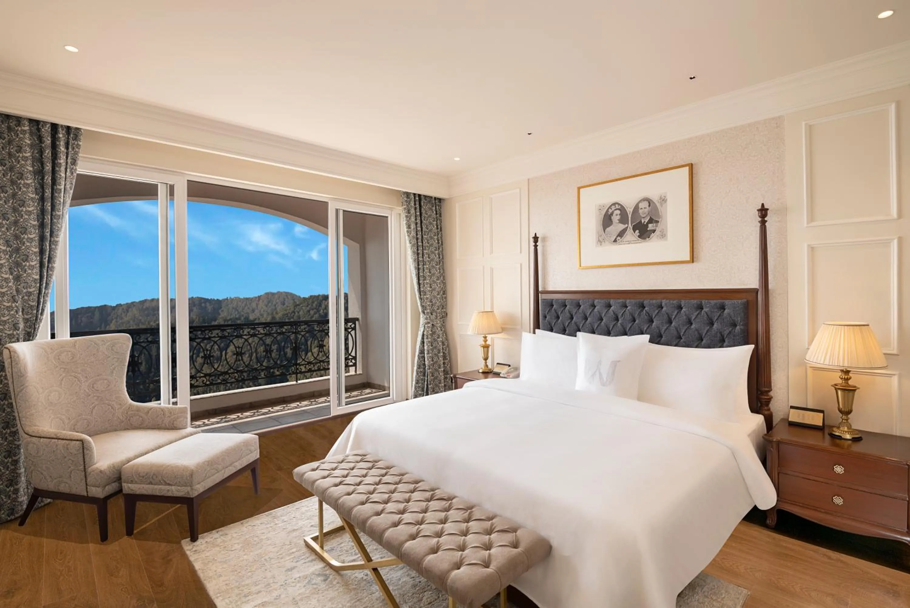 Photo of the whole room, Bed in Welcomhotel by ITC Hotels, Tavleen, Chail