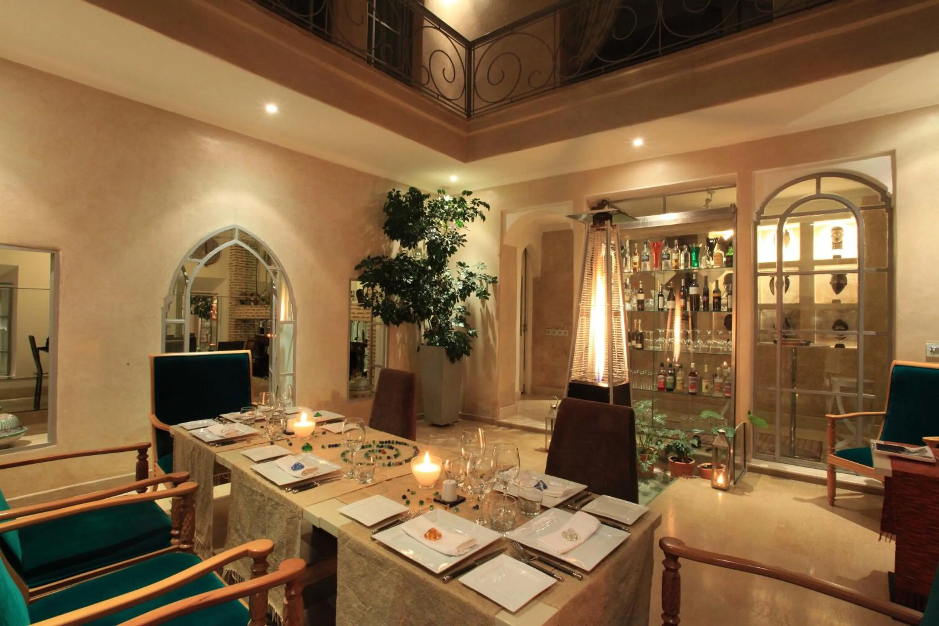 Restaurant/places to eat in Riad Infinity Sea