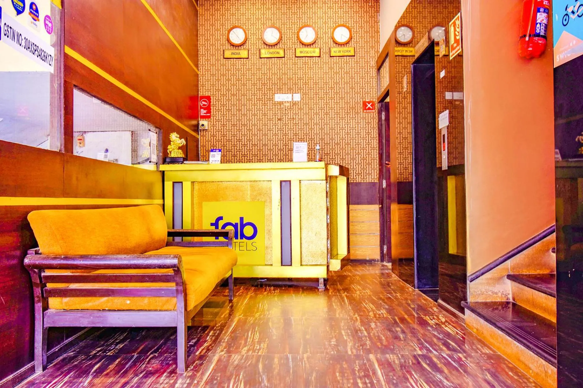 Lobby or reception in FabExpress Ocean Residency, Colva