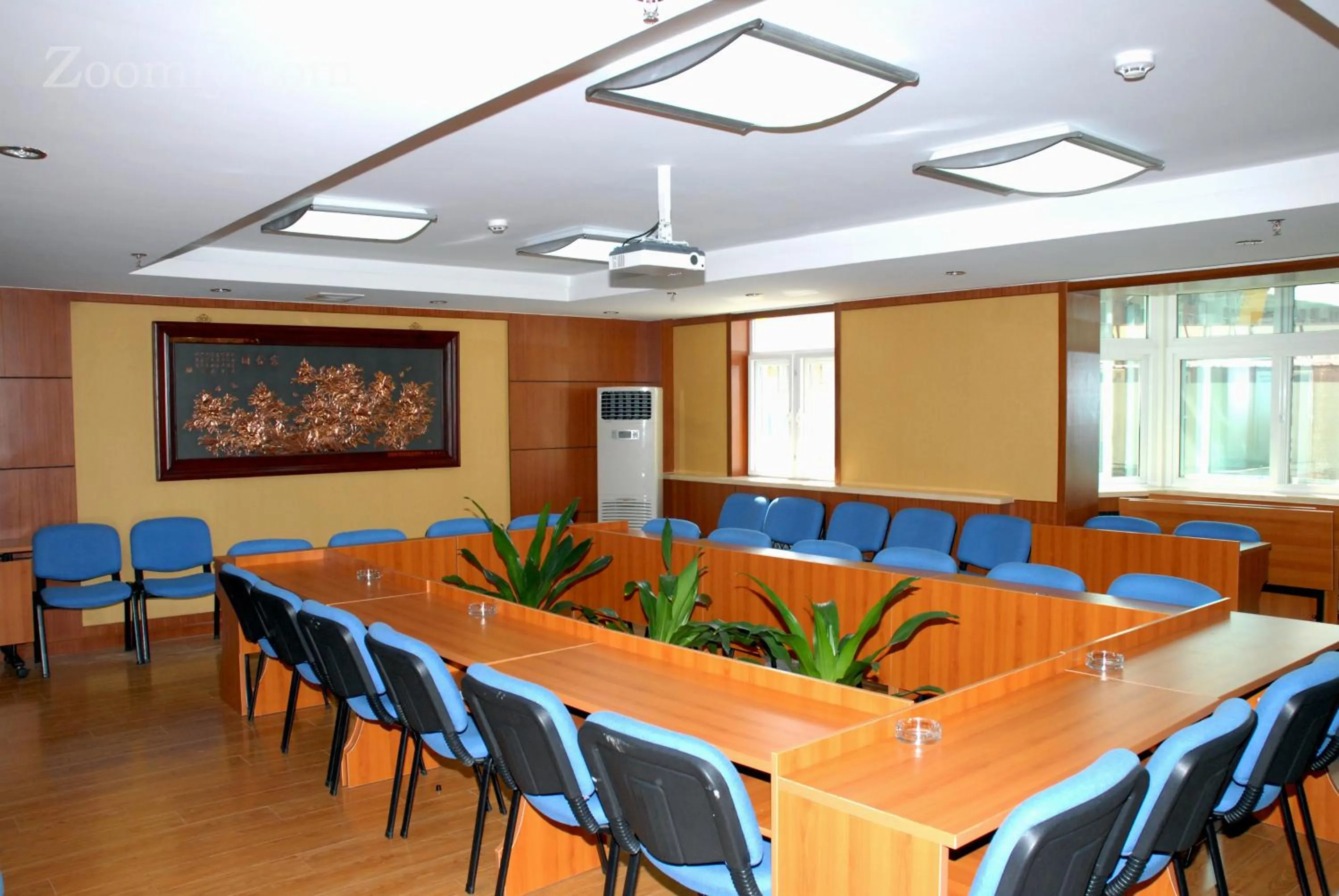 Business facilities in Jintai Home (Beijing North Railway Station Jiaotong University Branch)