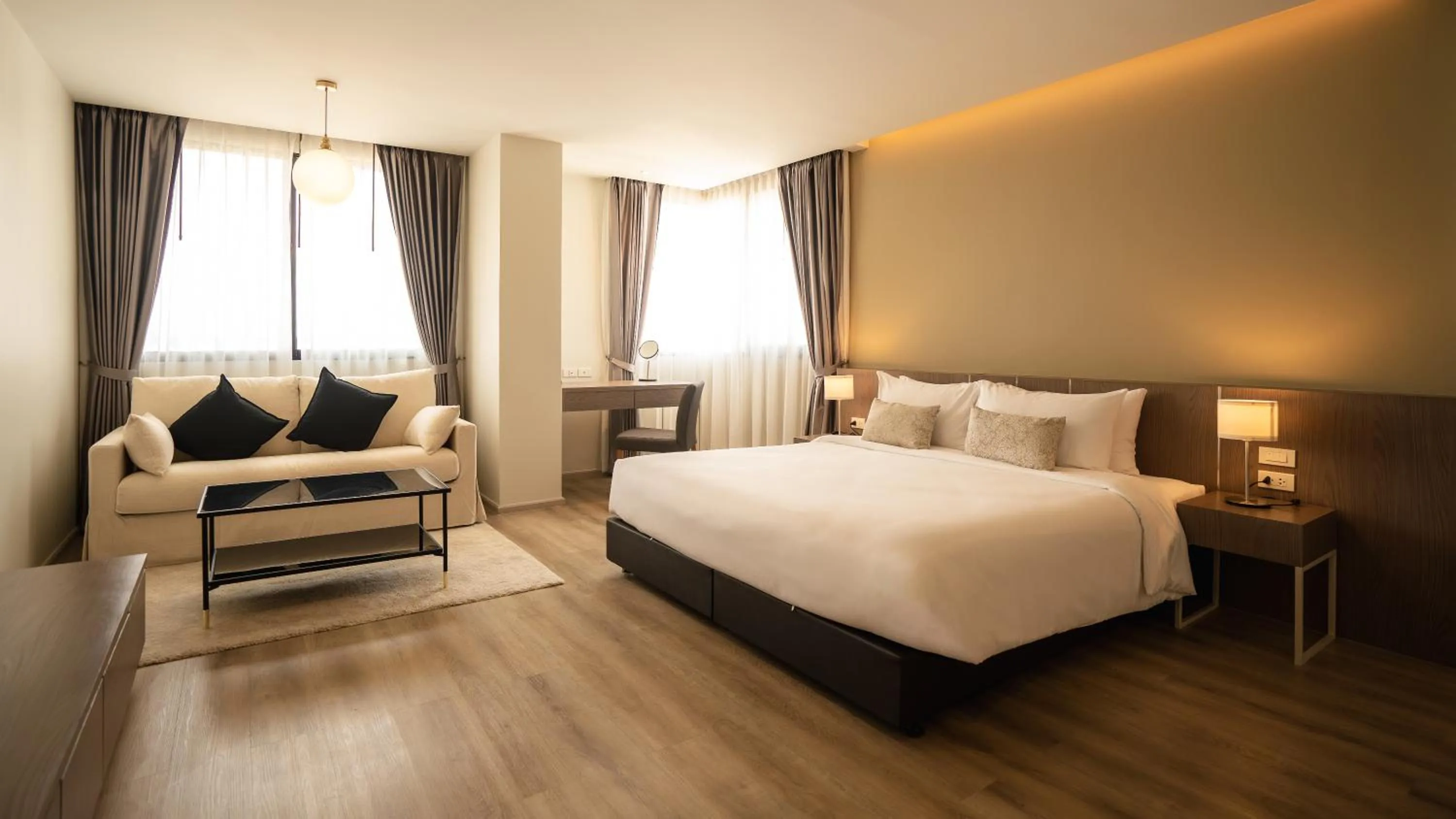 Bedroom, Bed in The Rise Suites Hotel, Chiang Mai - SHA Extra Plus