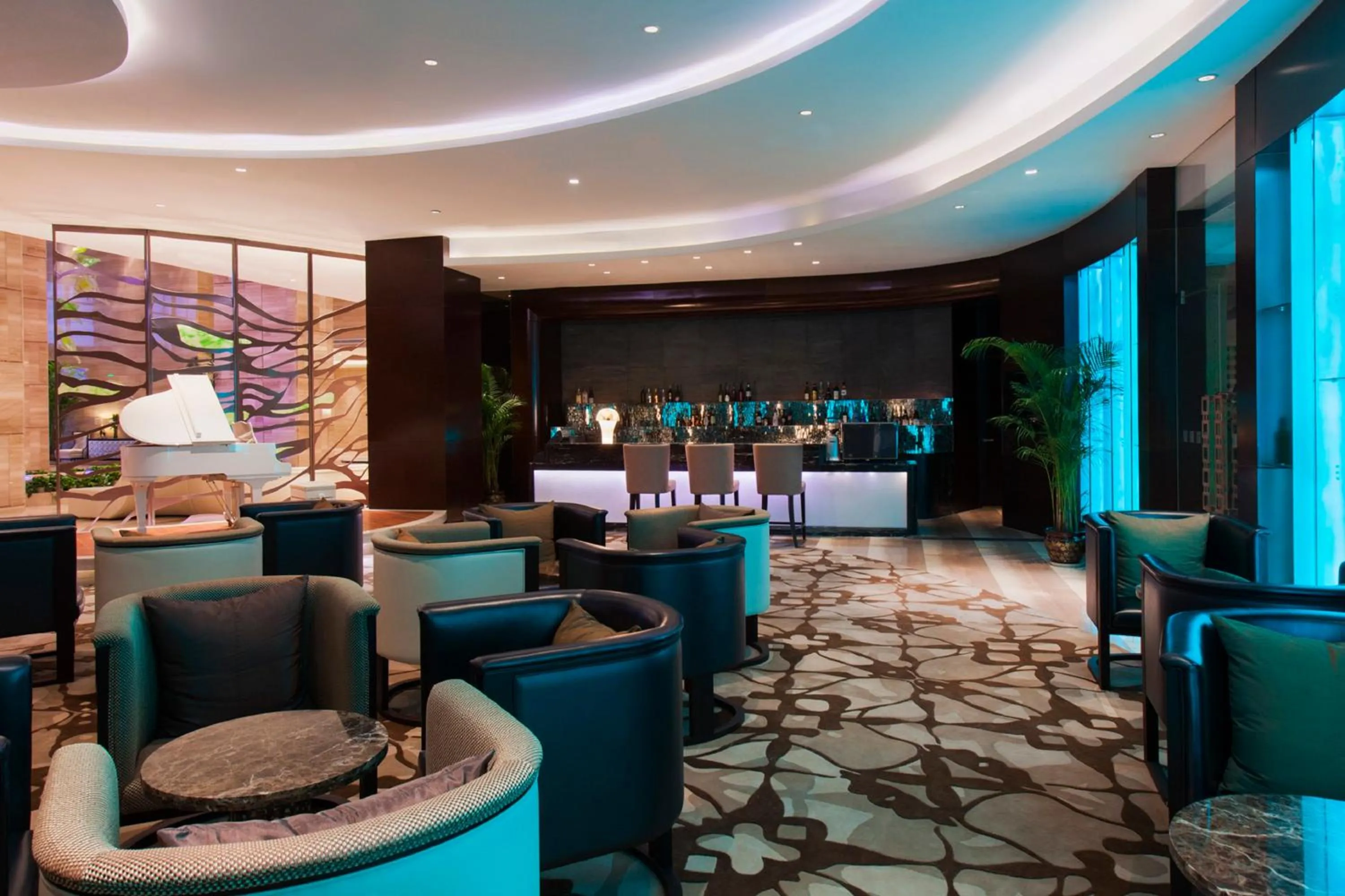 Lounge or bar in Holiday Inn Panjin Aqua City by IHG