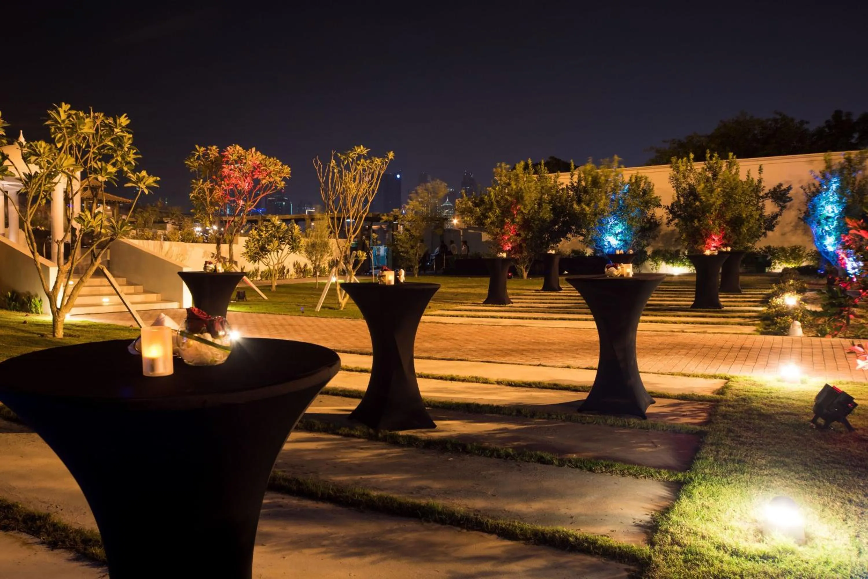 Meeting/conference room in W Doha