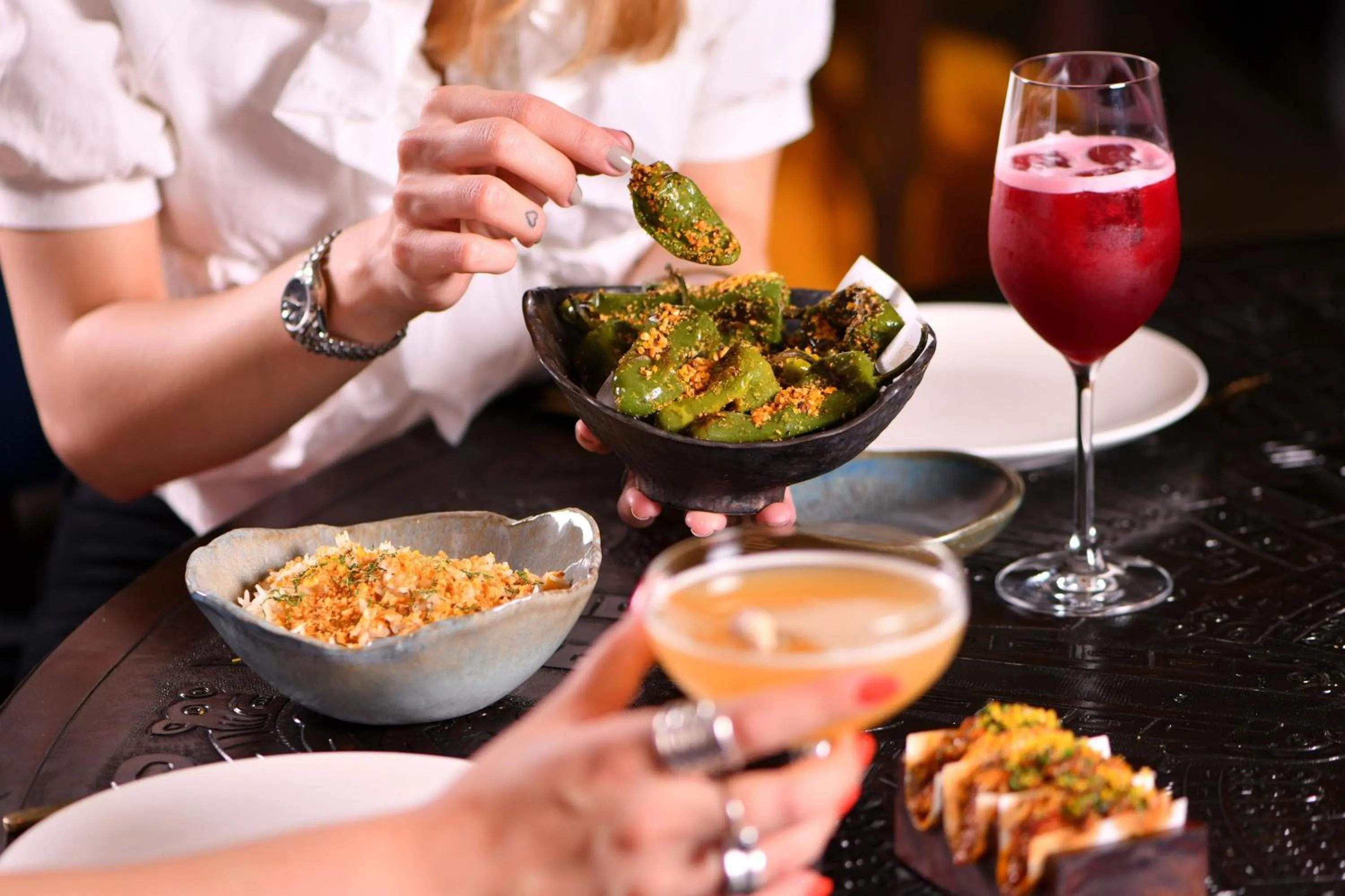 Restaurant/places to eat in W Doha