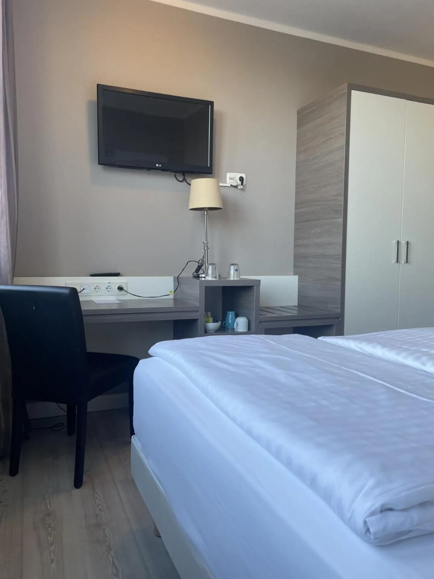 Bed in Hotel Kiel by Golden Tulip