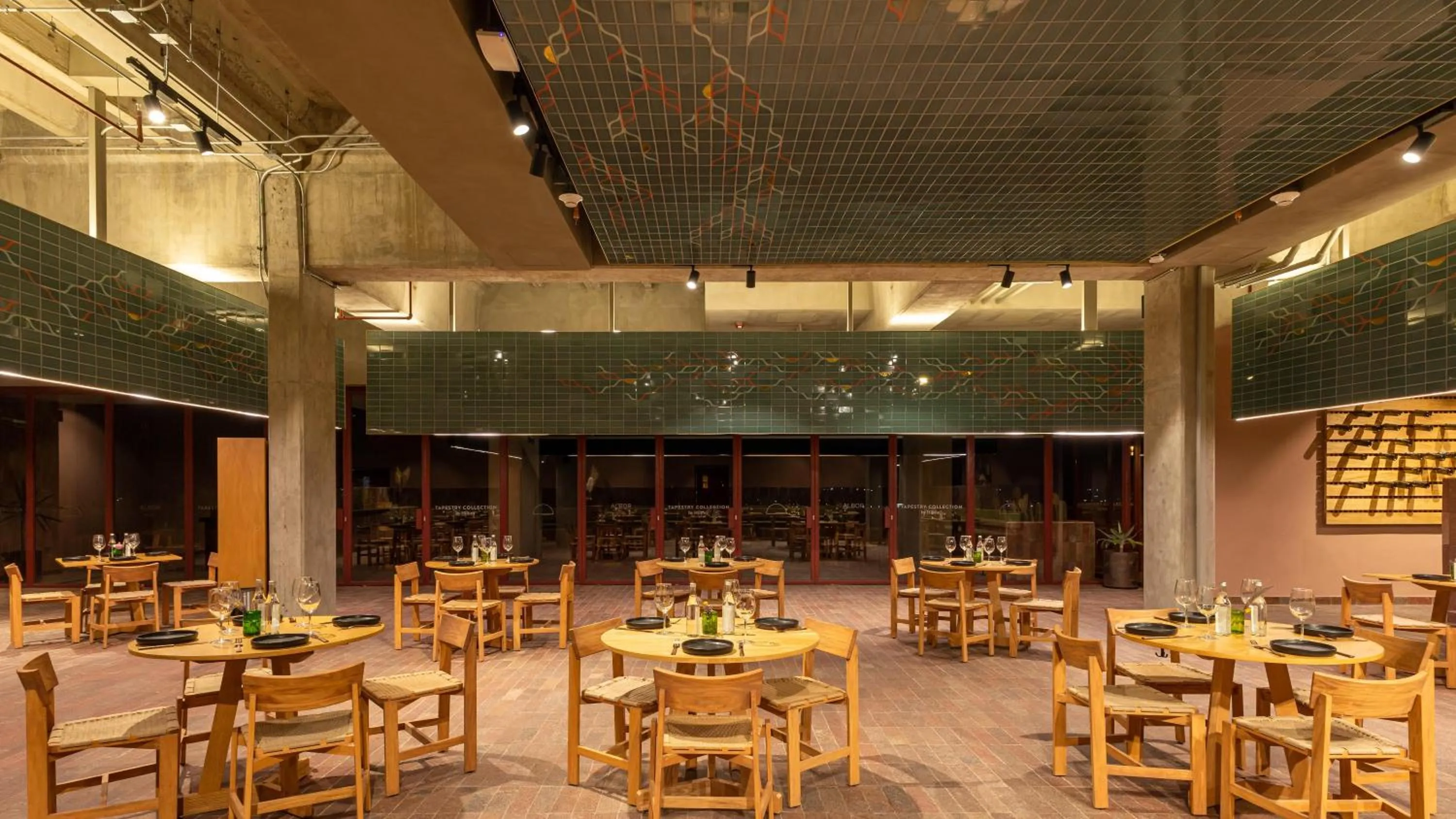 Restaurant/places to eat in Albor San Miguel de Allende, Tapestry Collection by Hilton