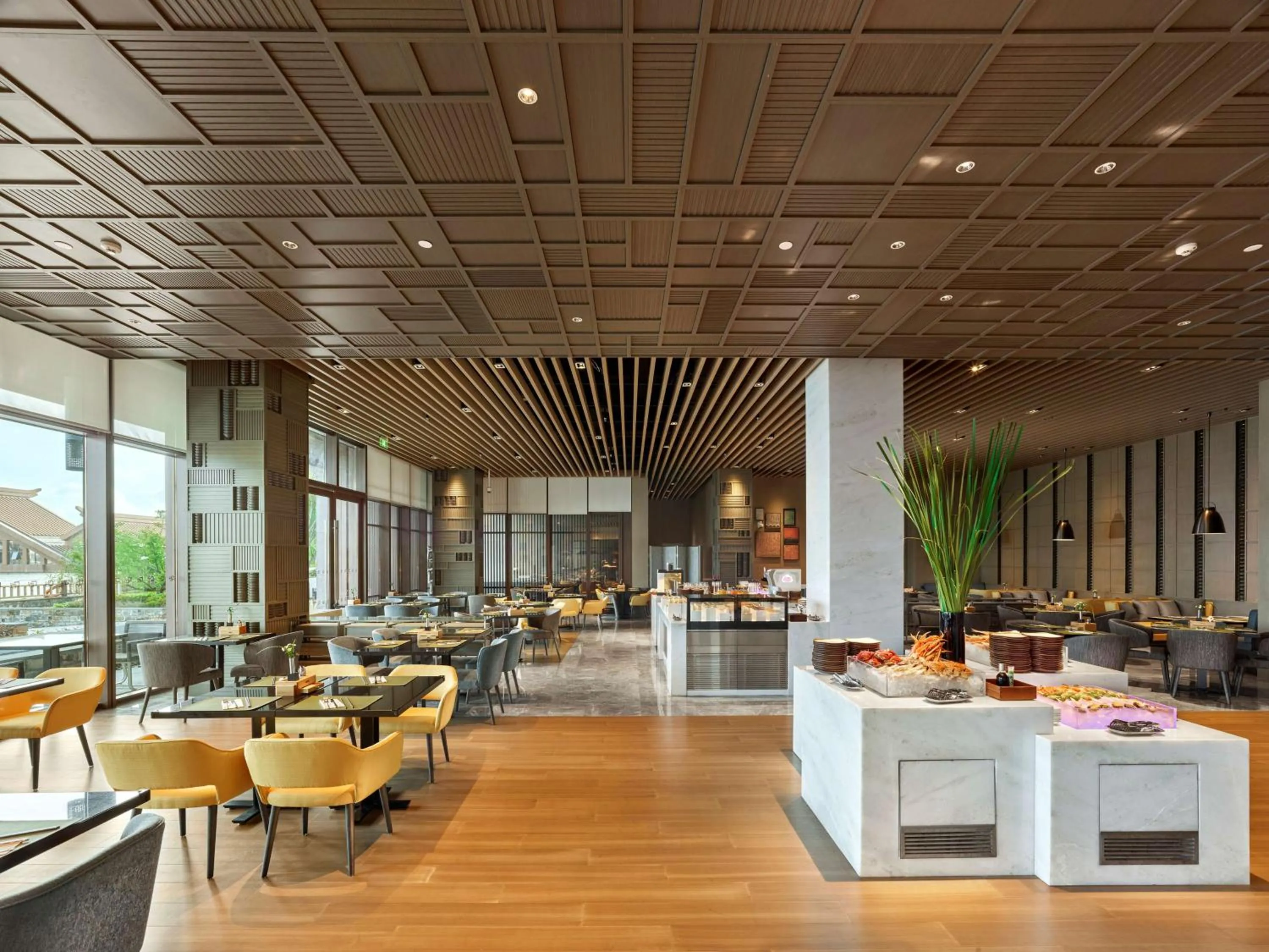 Restaurant/places to eat in Hilton Shanghai Songjiang Guangfulin