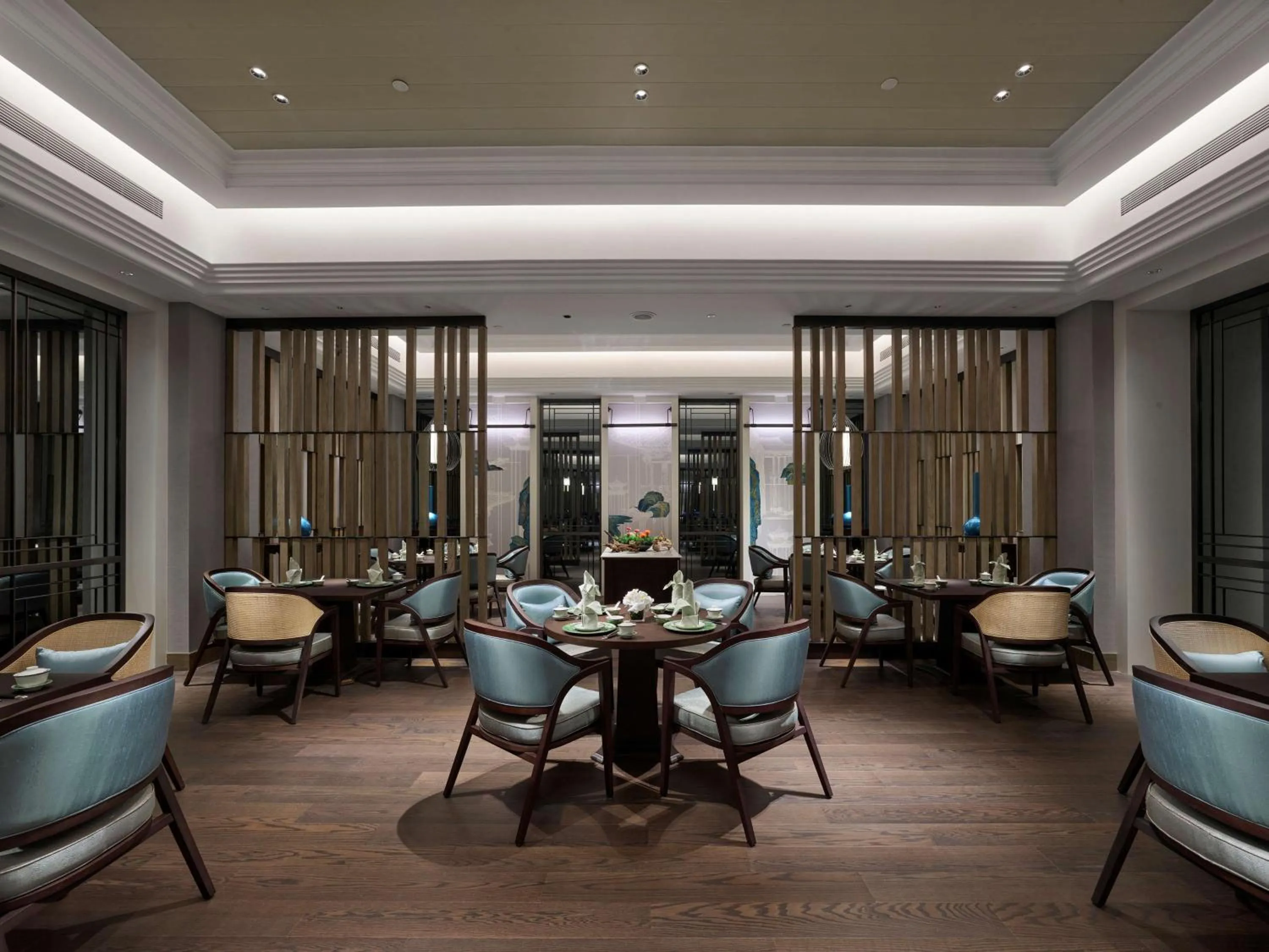 Restaurant/places to eat in Hilton Shanghai Songjiang Guangfulin