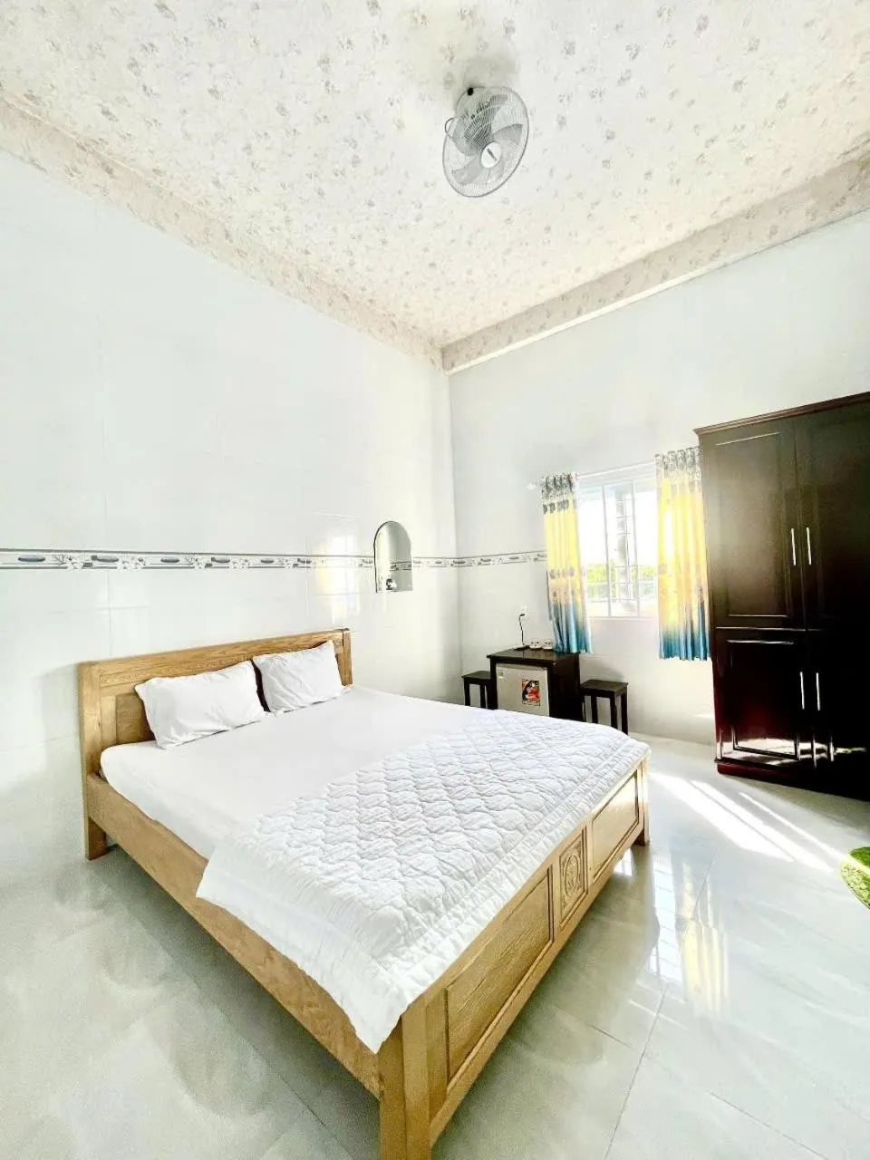 Bed in Thành Trinh hotel đảo Phú Quý