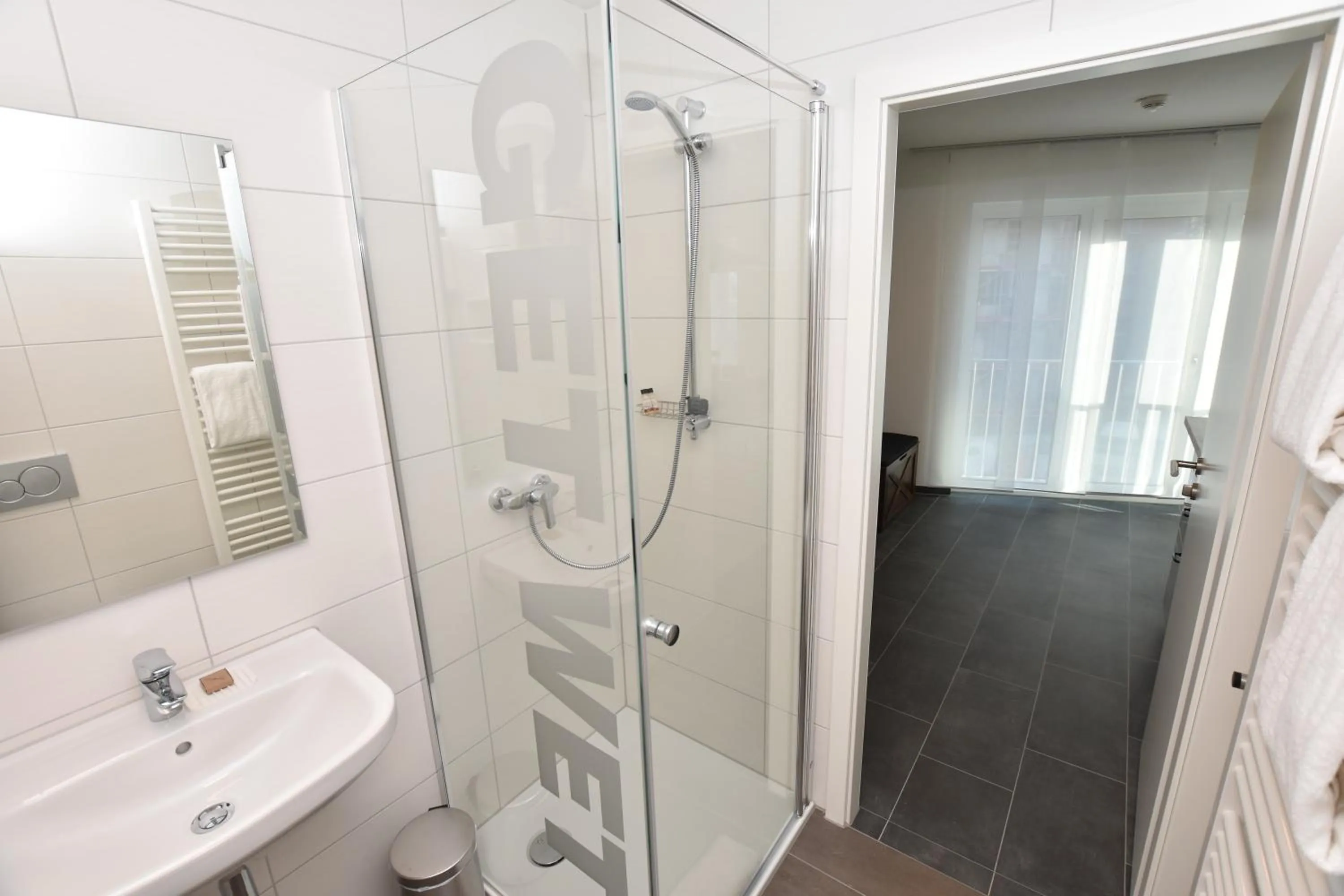 Bathroom in Boardinghouse Henschelstraße