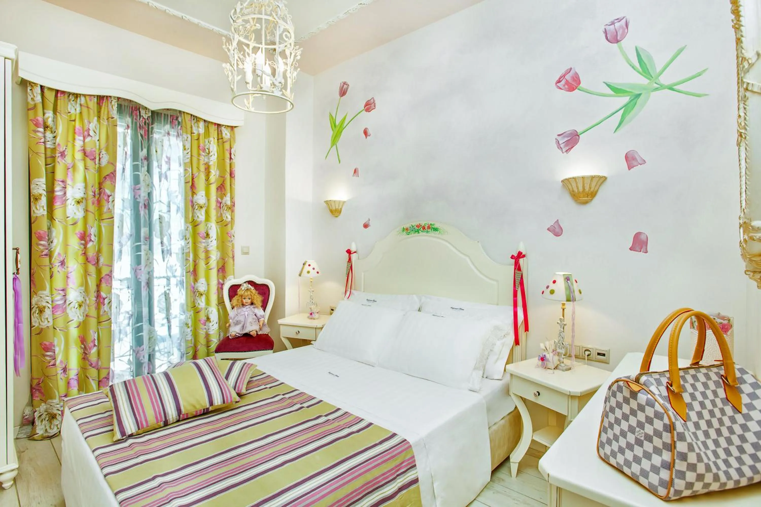 Decorative detail, Bed in Archontiko Kymis Boutique Hotel