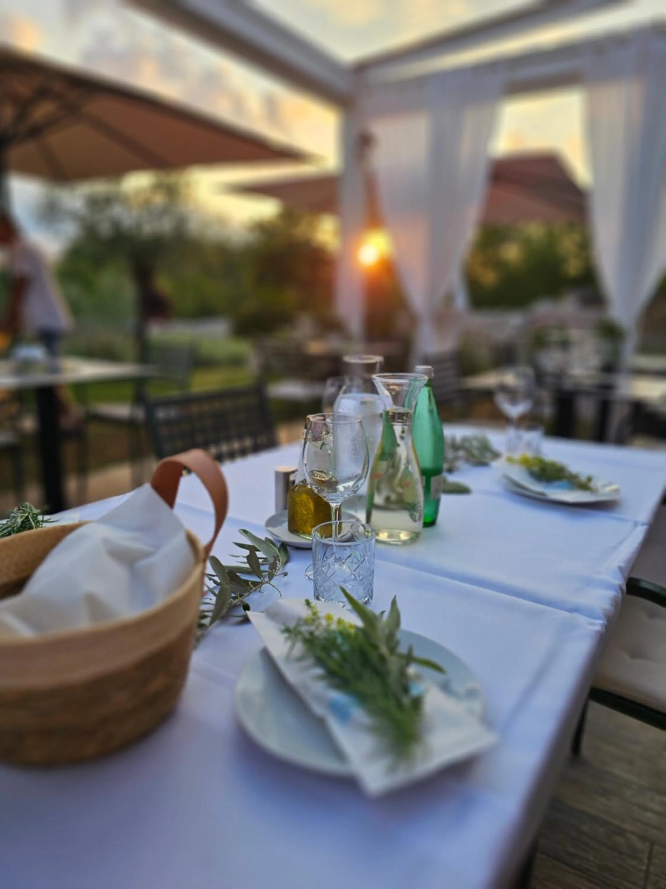 Restaurant/places to eat in Boutique Resort OSMA - Adults Only