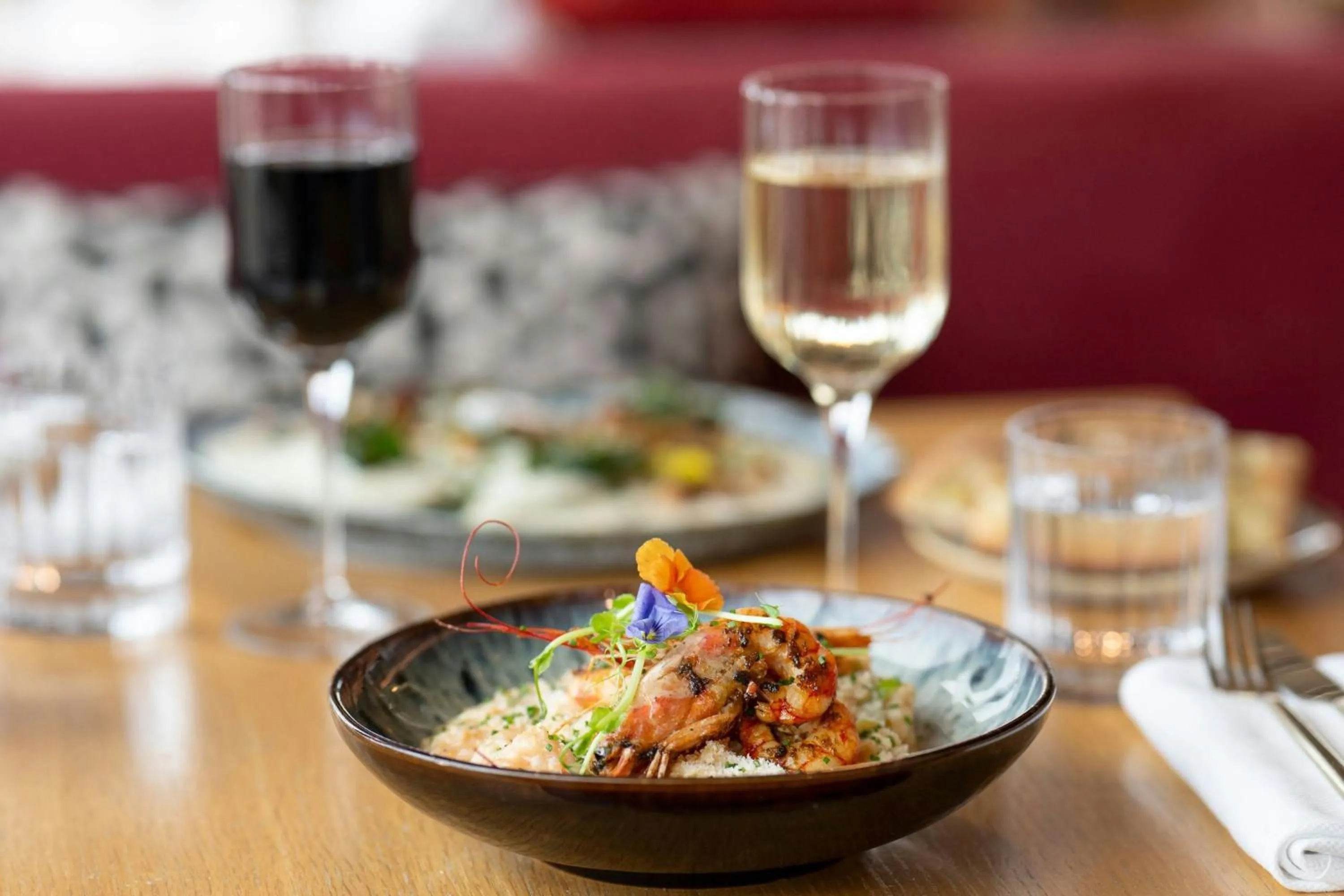 Restaurant/places to eat in Renaissance Bordeaux Hotel