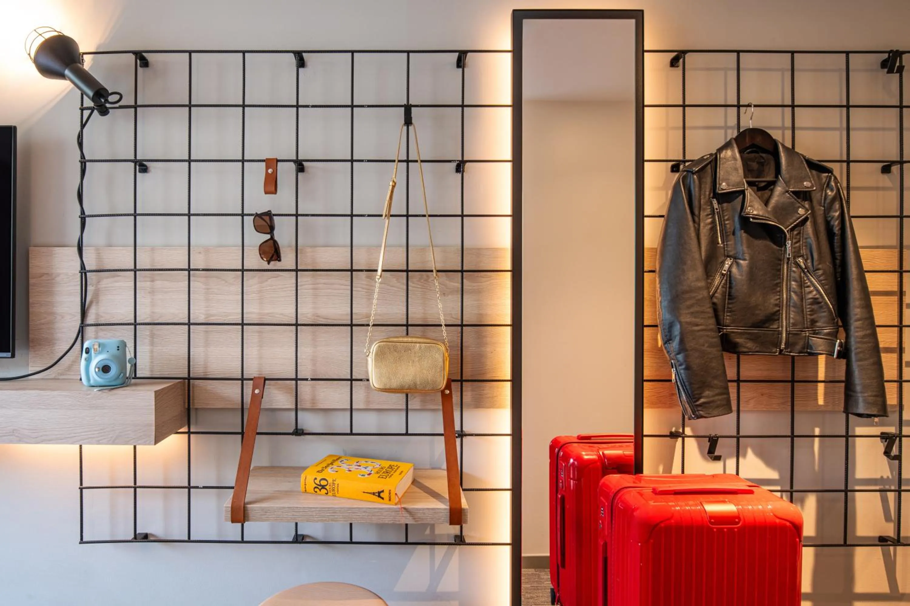 Toilet in Moxy Bordeaux