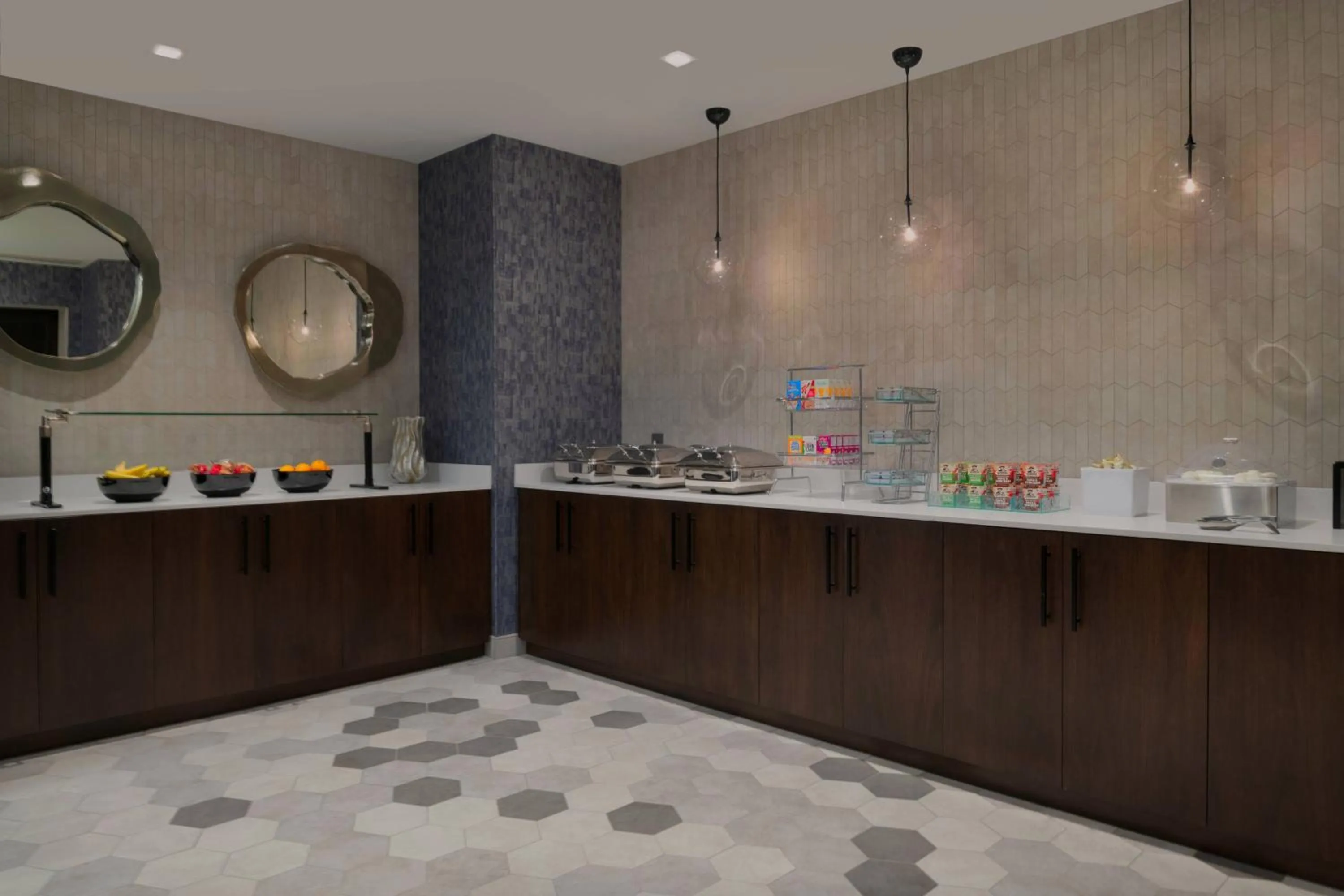 Breakfast in TownePlace Suites by Marriott Boston Medford