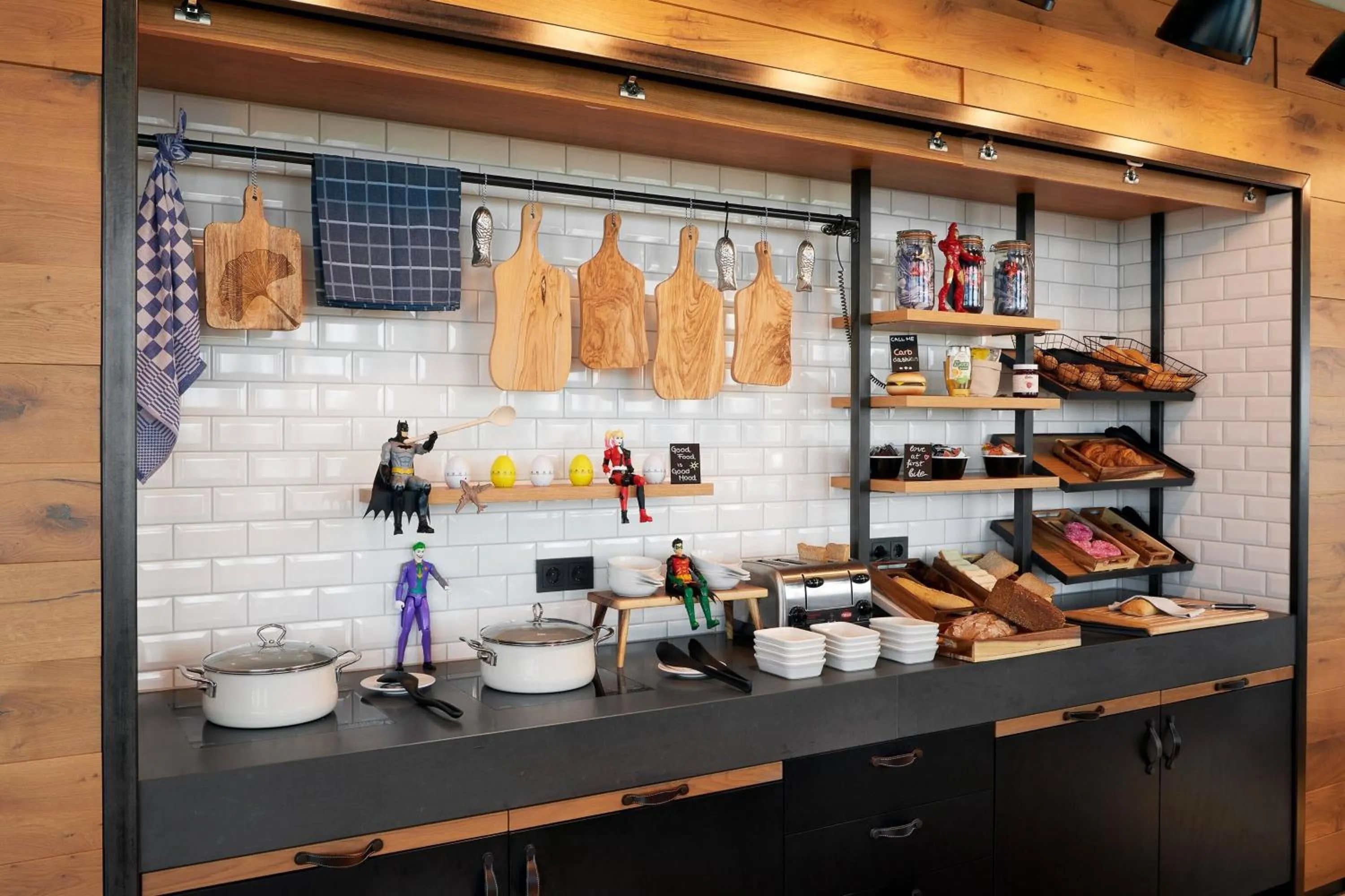 Breakfast in Moxy Cologne Bonn Airport