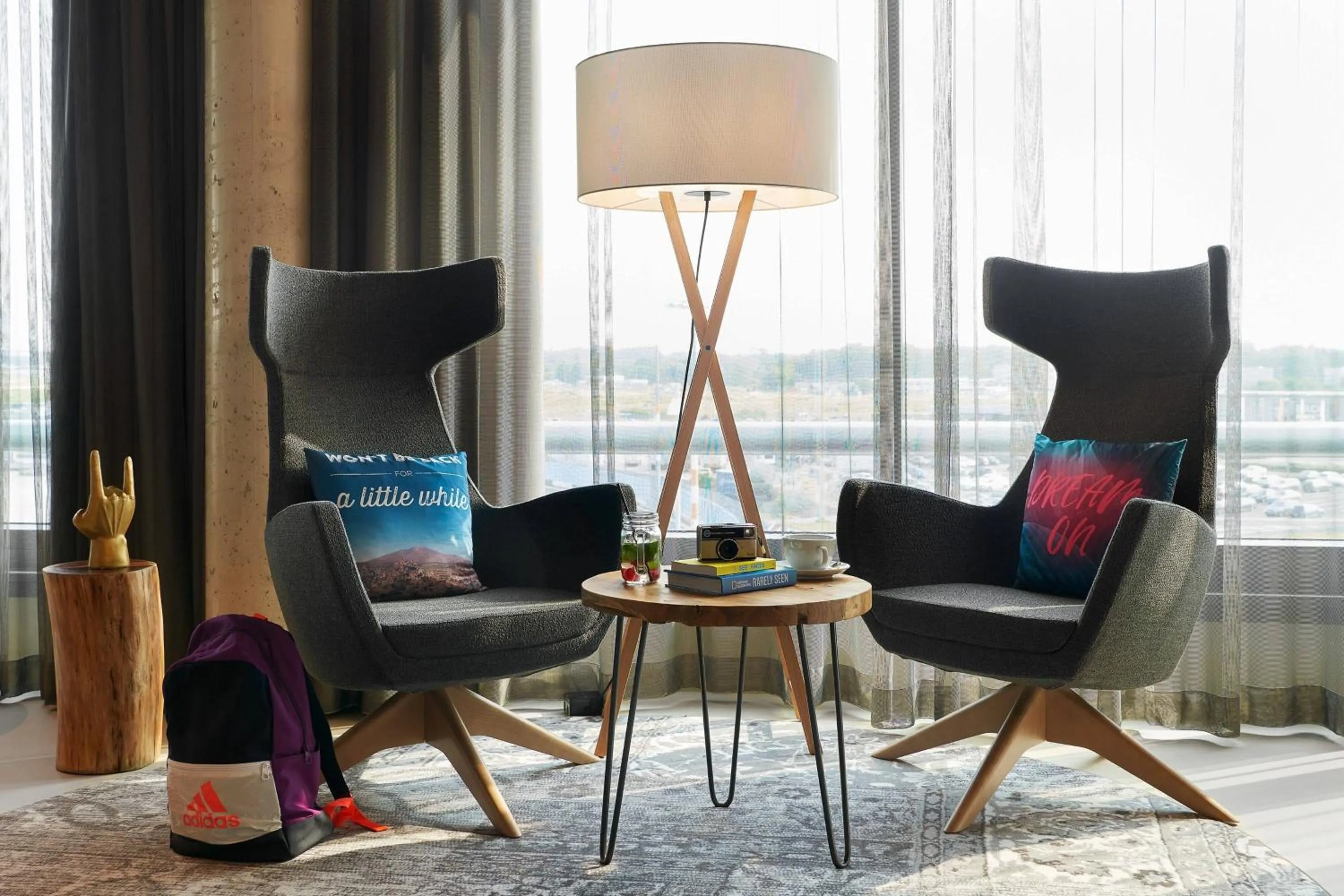 Restaurant/places to eat in Moxy Cologne Bonn Airport