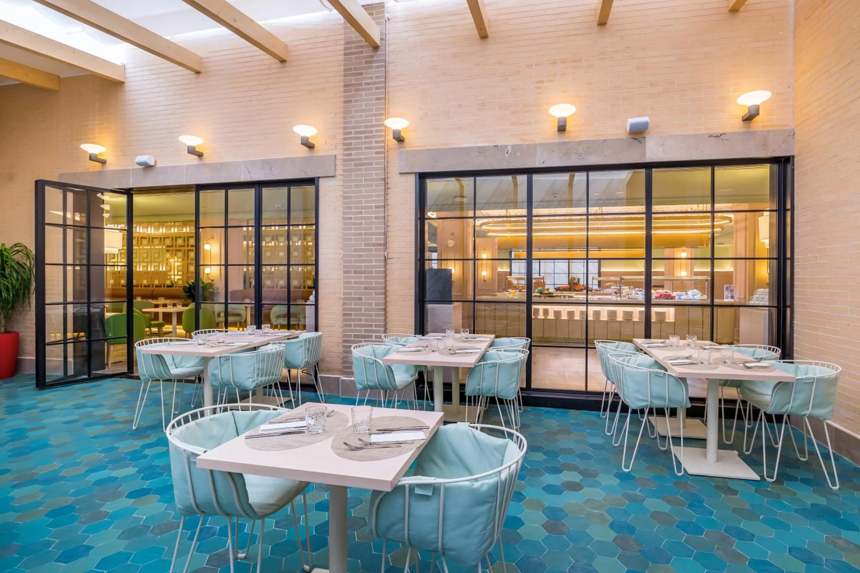 Restaurant/places to eat in Barceló La Nucía Palms